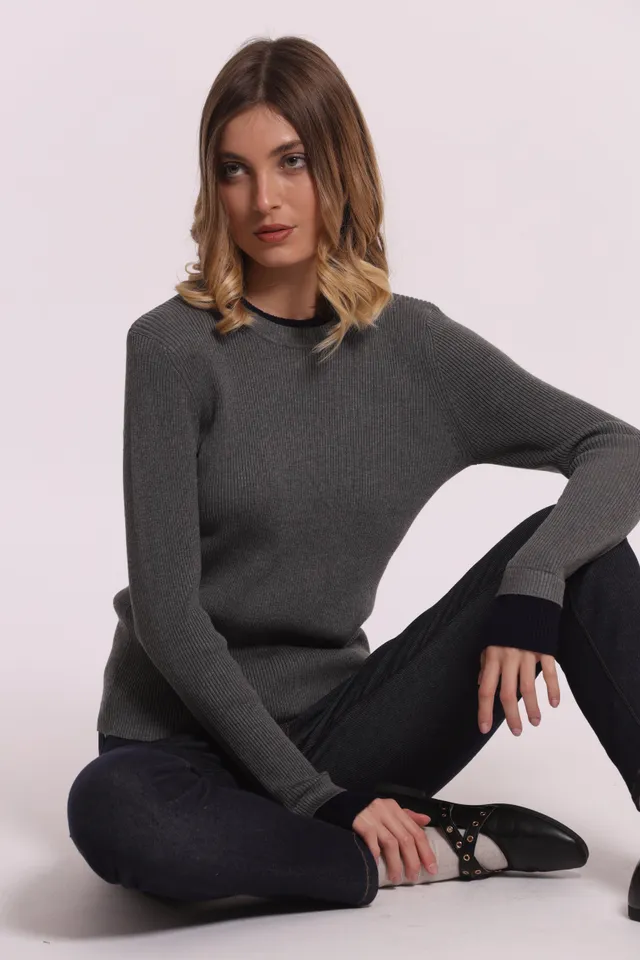 Mimi Mua Bicolor Scollo Tondo Maglia in Viscosa