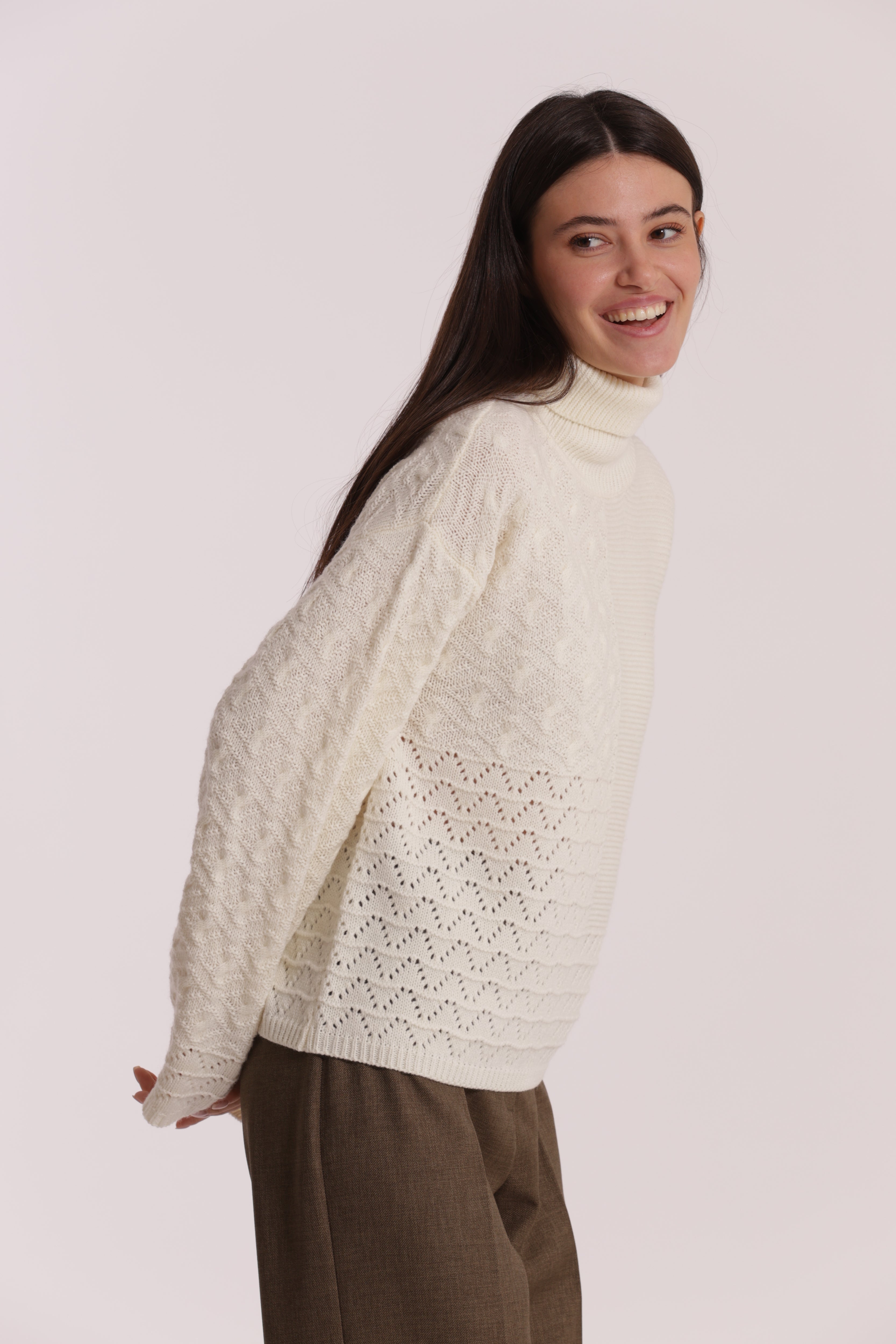 Mimi Mua Maglia Dolcevita Lavorato panna lana
