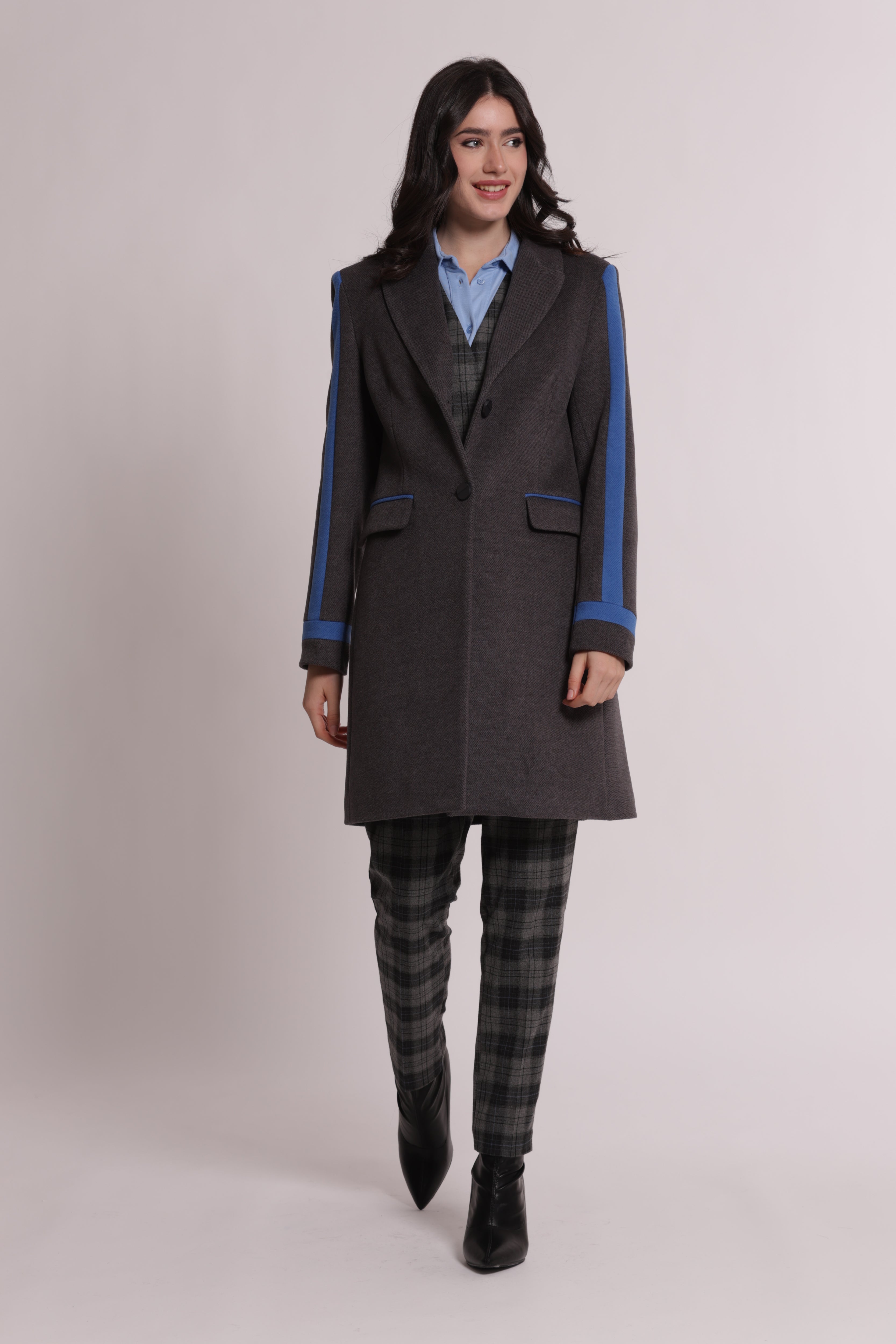 Mimi Mua Cappotto Baronetto Bicolor nero panna