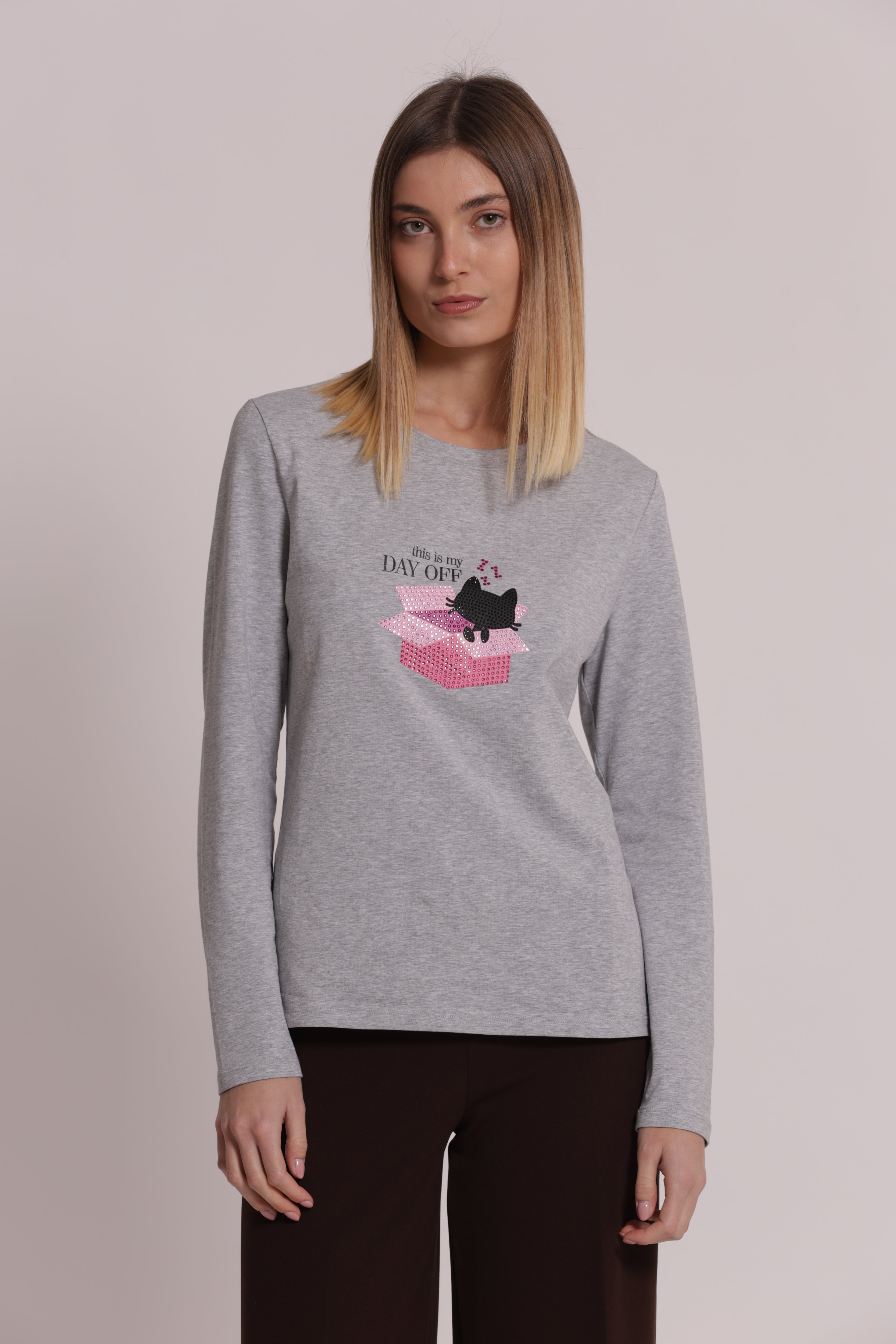 Mimi Mua This Is My Day Off T-shirt Maniche Lunghe