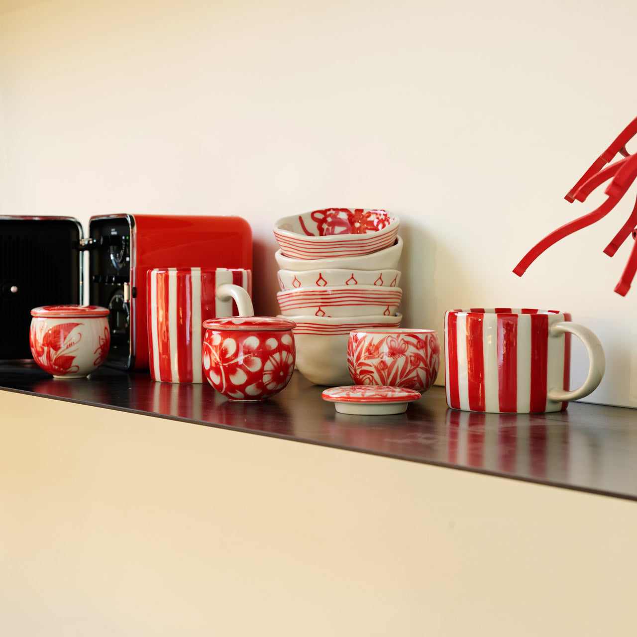 On Earth Cooperative Collection Righe tazza ceramica blu 8 cm