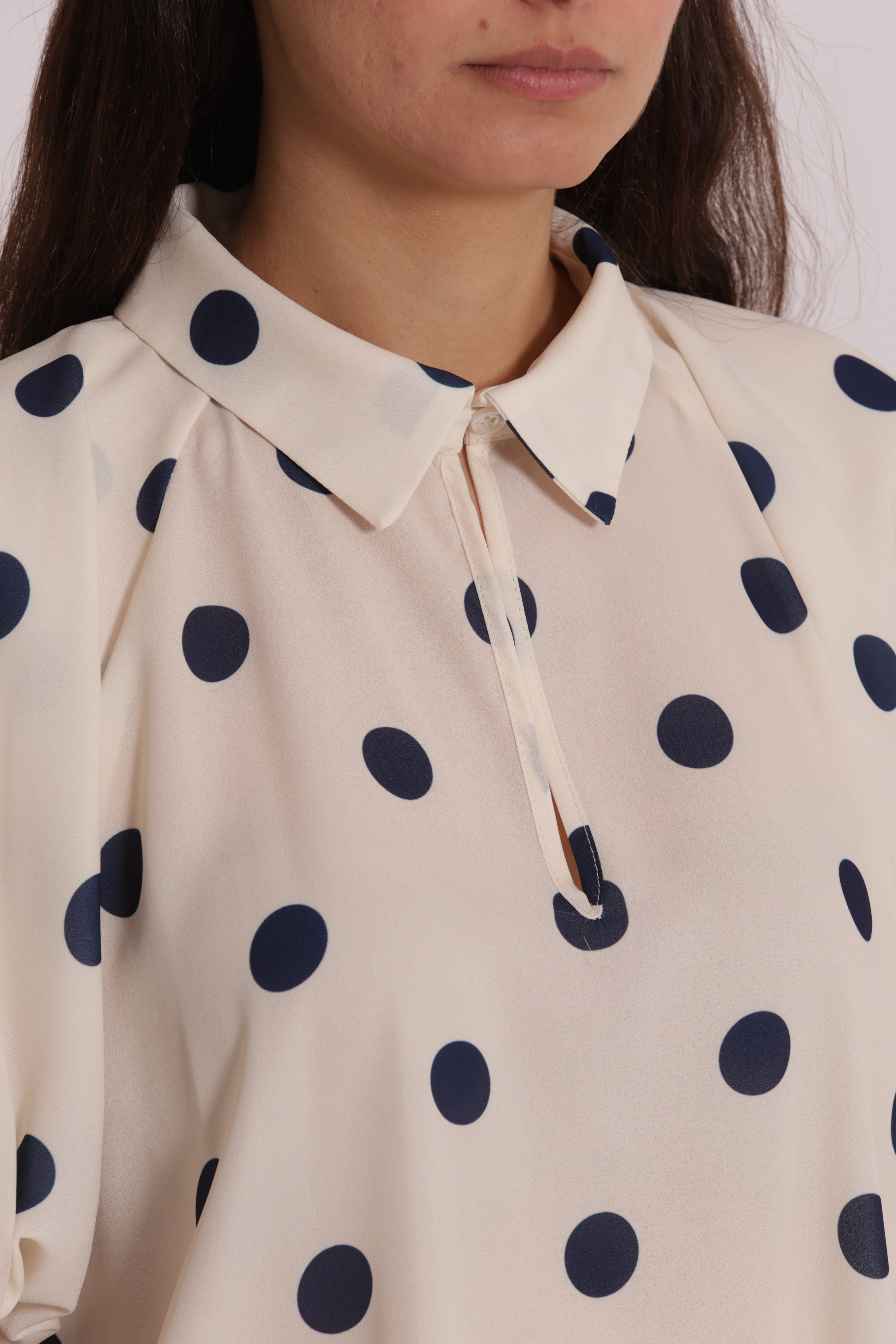Mimi Mua Blusa Maniche Palloncino Pois Blu Panna