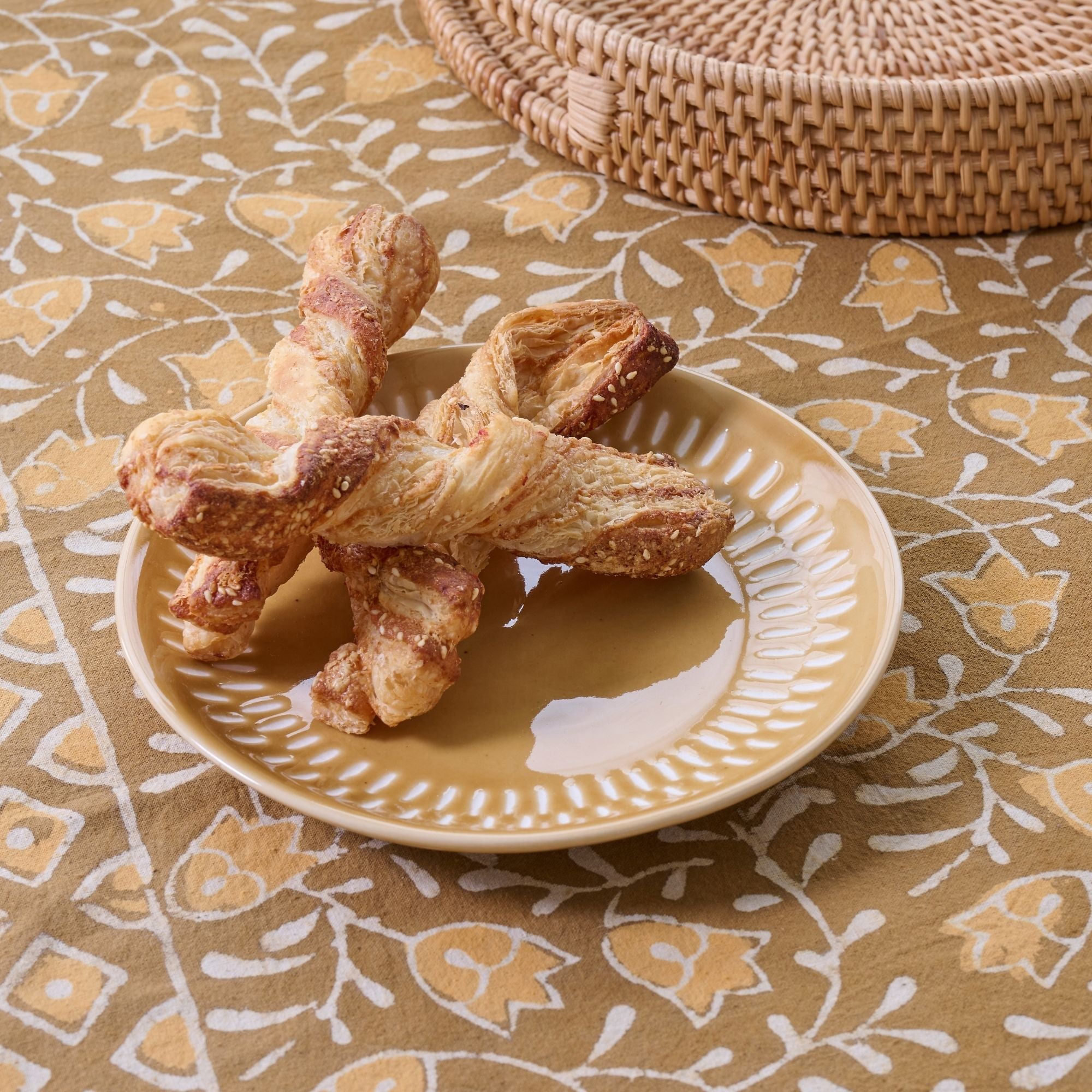 On Earth Caramel piattino ceramica giallo 19 cm
