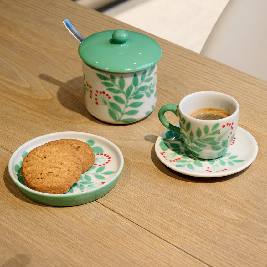 On Earth Cooperative Collection Flora tazzina caffè verde ceramica piattino