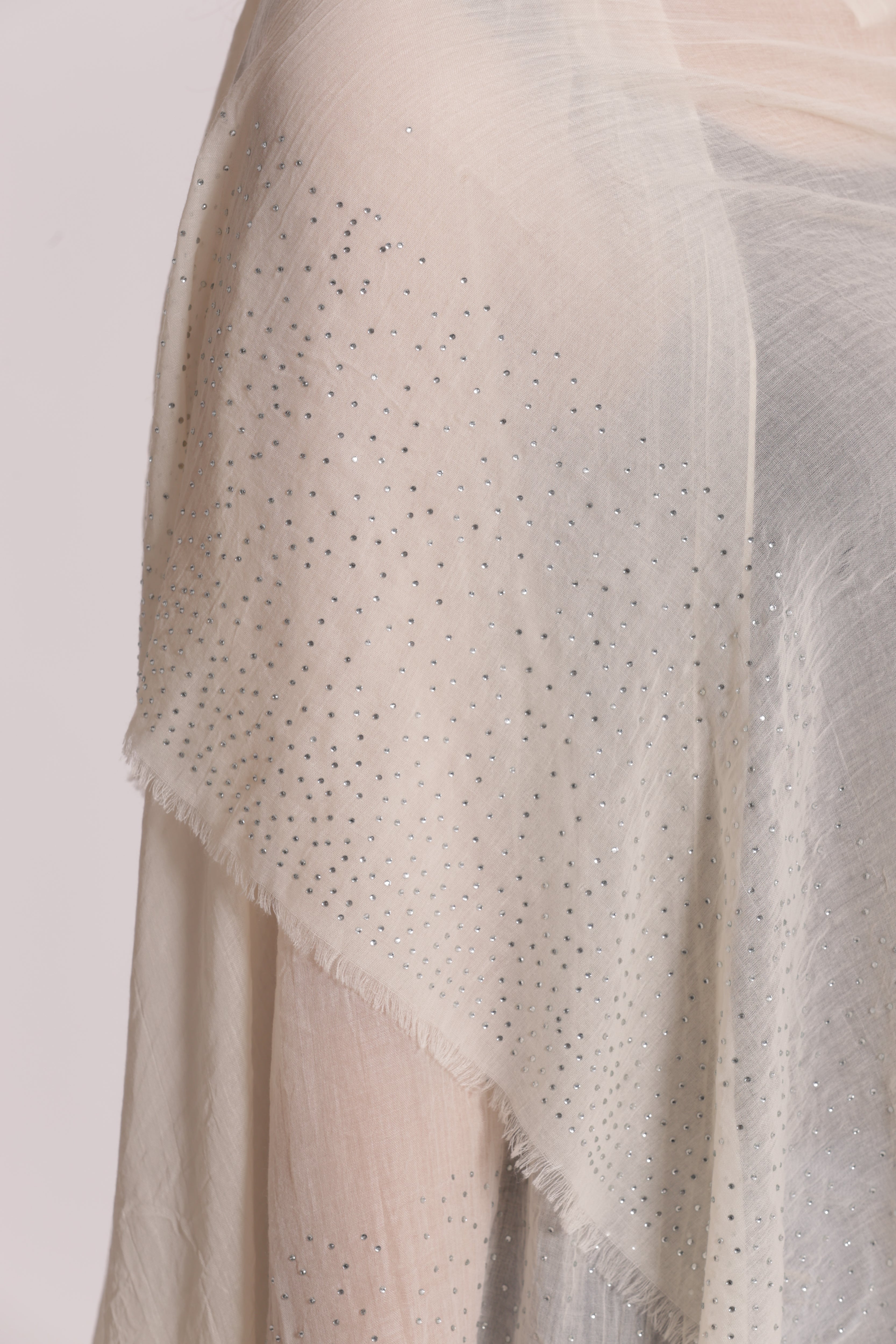 Mimi Mua Tinta Unita foulard panna con strass
