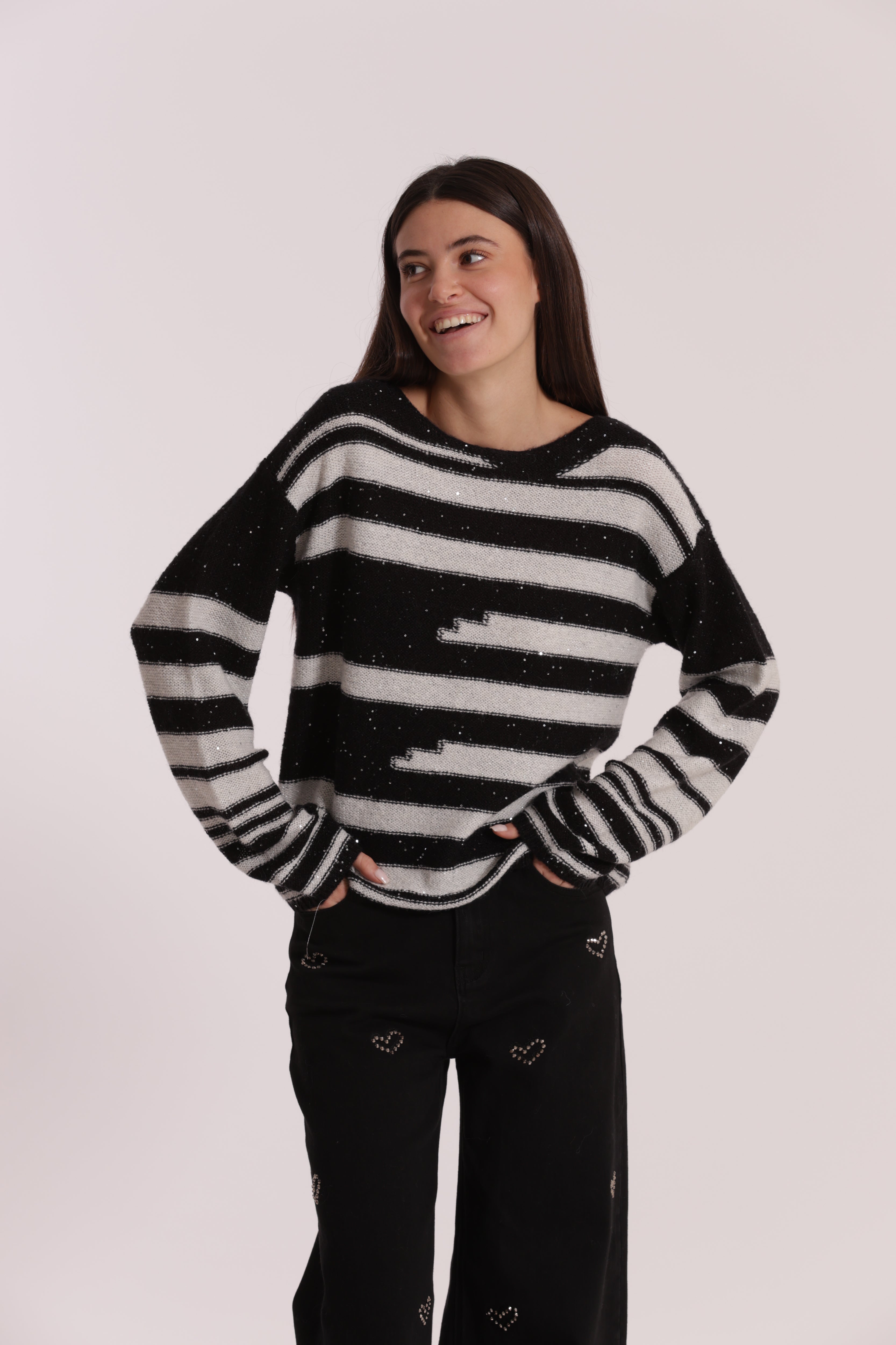 Mimi Mua Maglia a Righe e Paillettes Nero Bianco