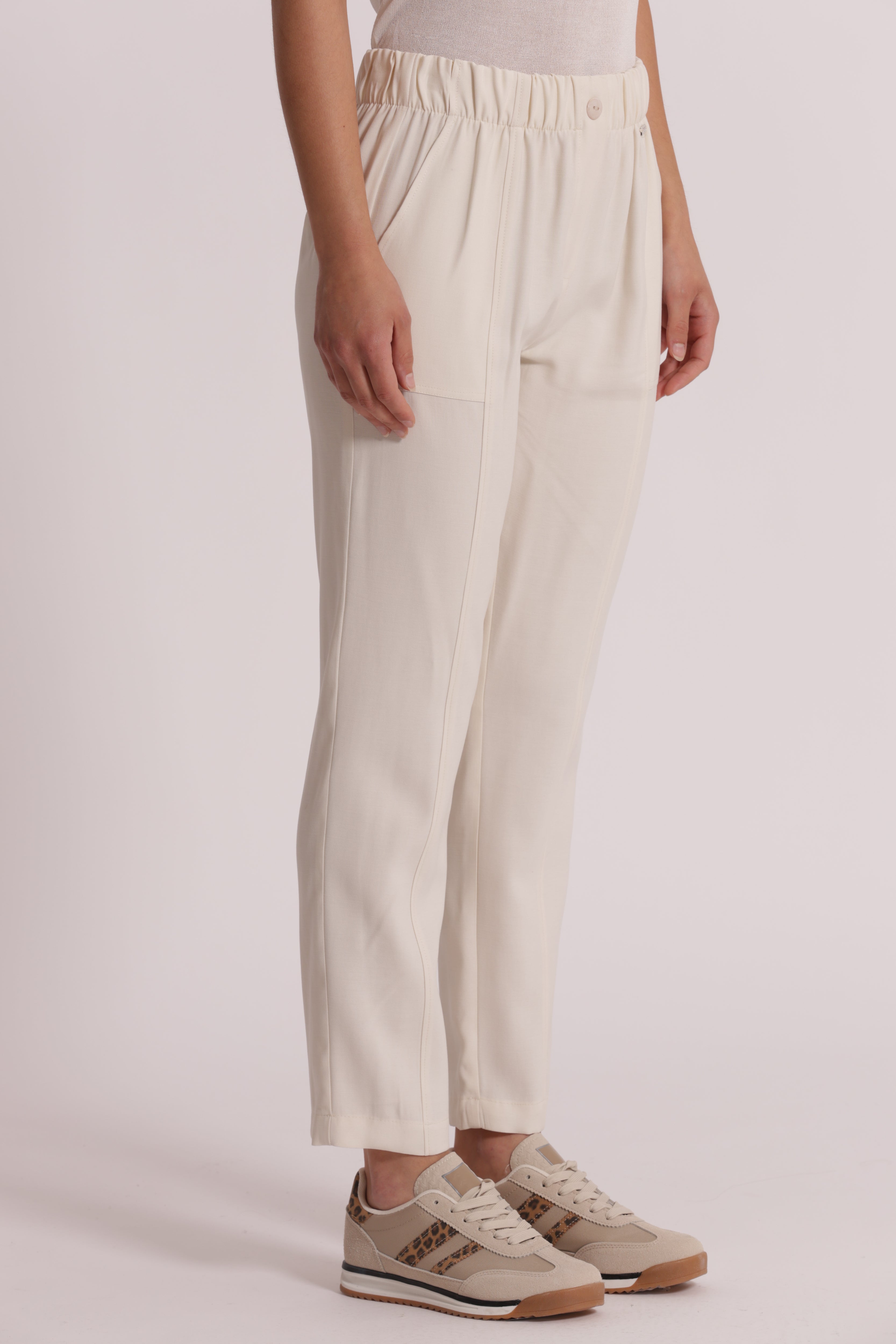 Mimi Mua pantalone con elastico pantaloni latte viscosa