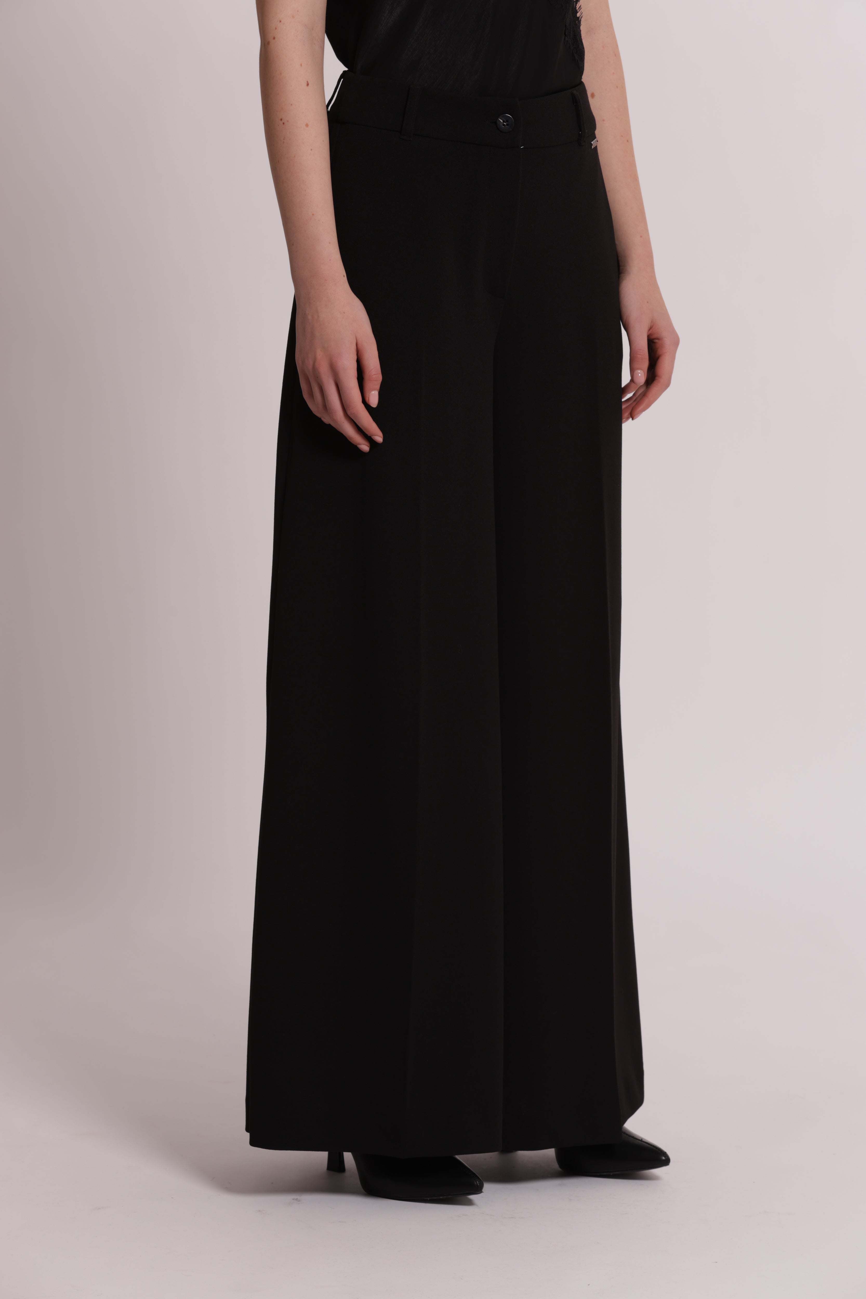 Mimi Mua Palazzo pantalone scuba crepe nero con cinturino