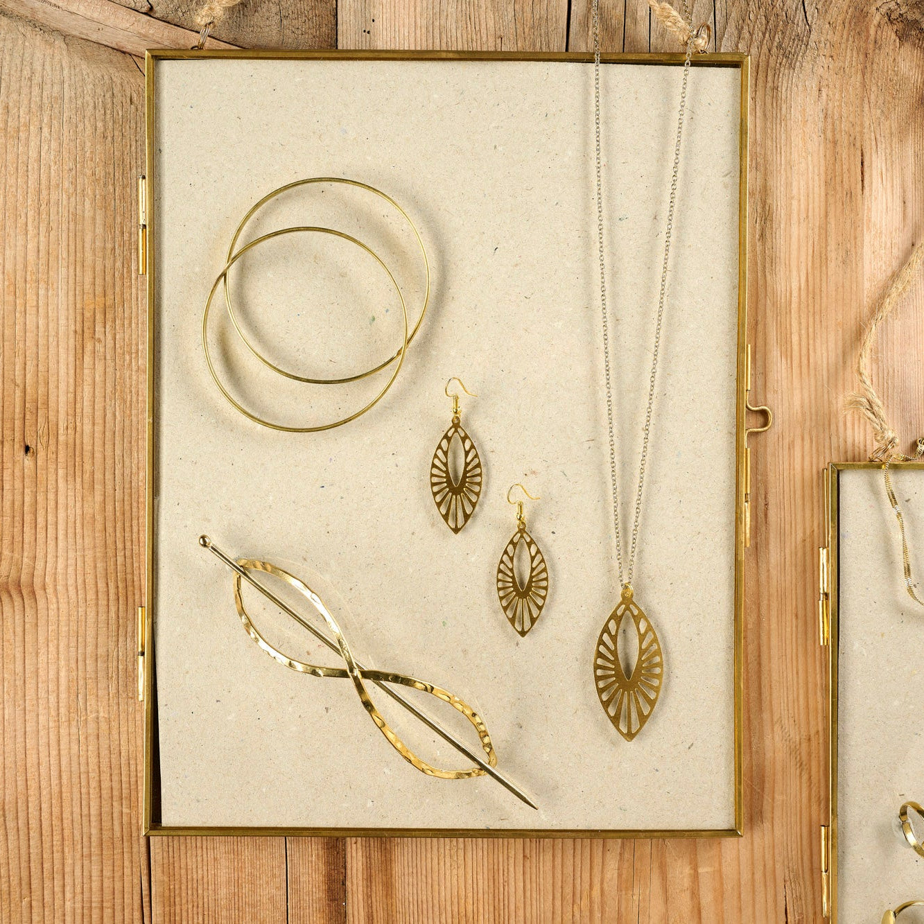 On Earth Faggio set 2 bracciali ottone dorato
