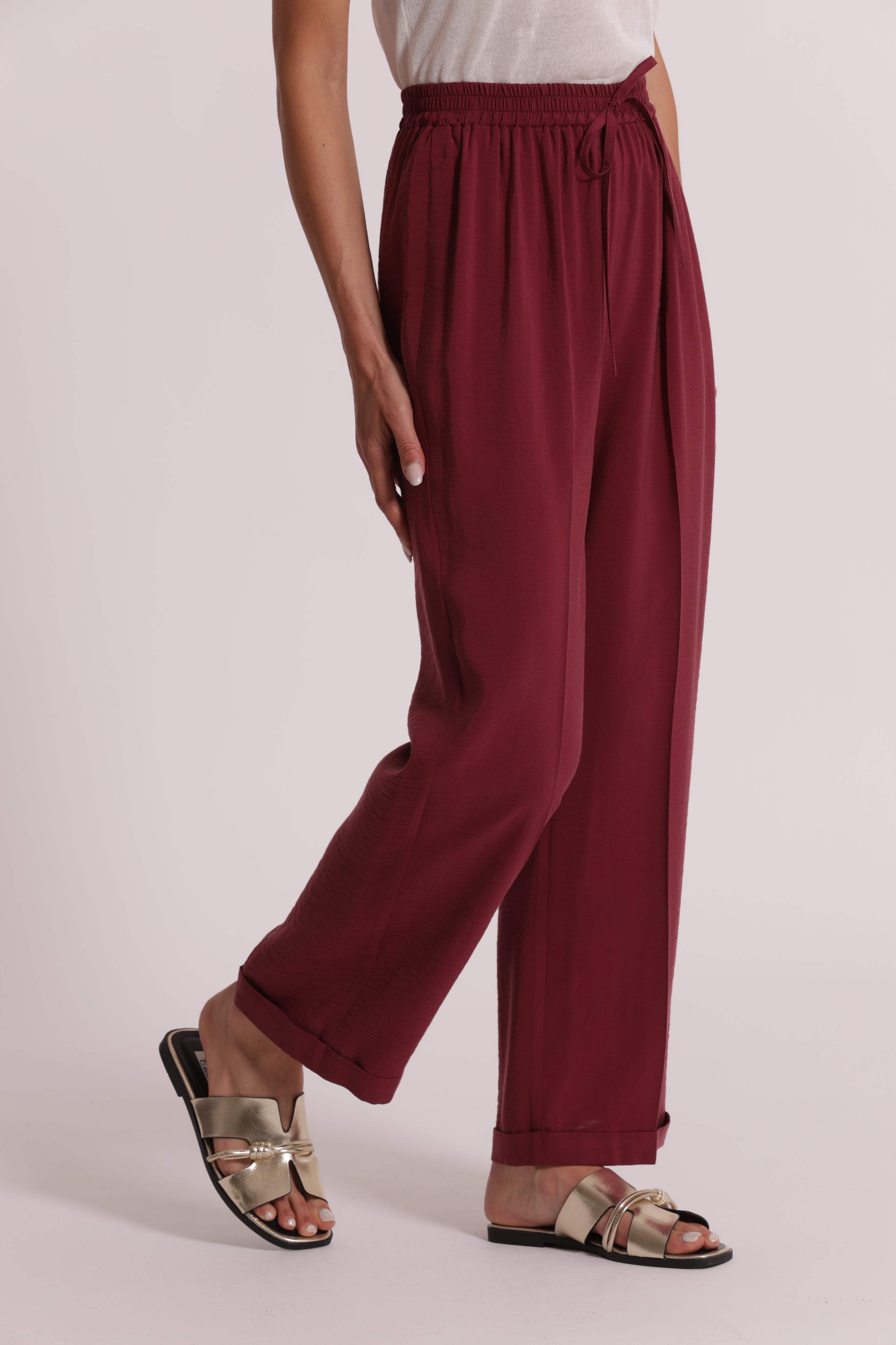 Mimi Mua Pantalone Jogger Modal pantaloni cupro latte