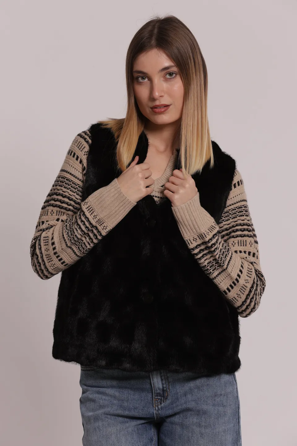 Mimi Mua Gilet Effetto Pelliccia Nero