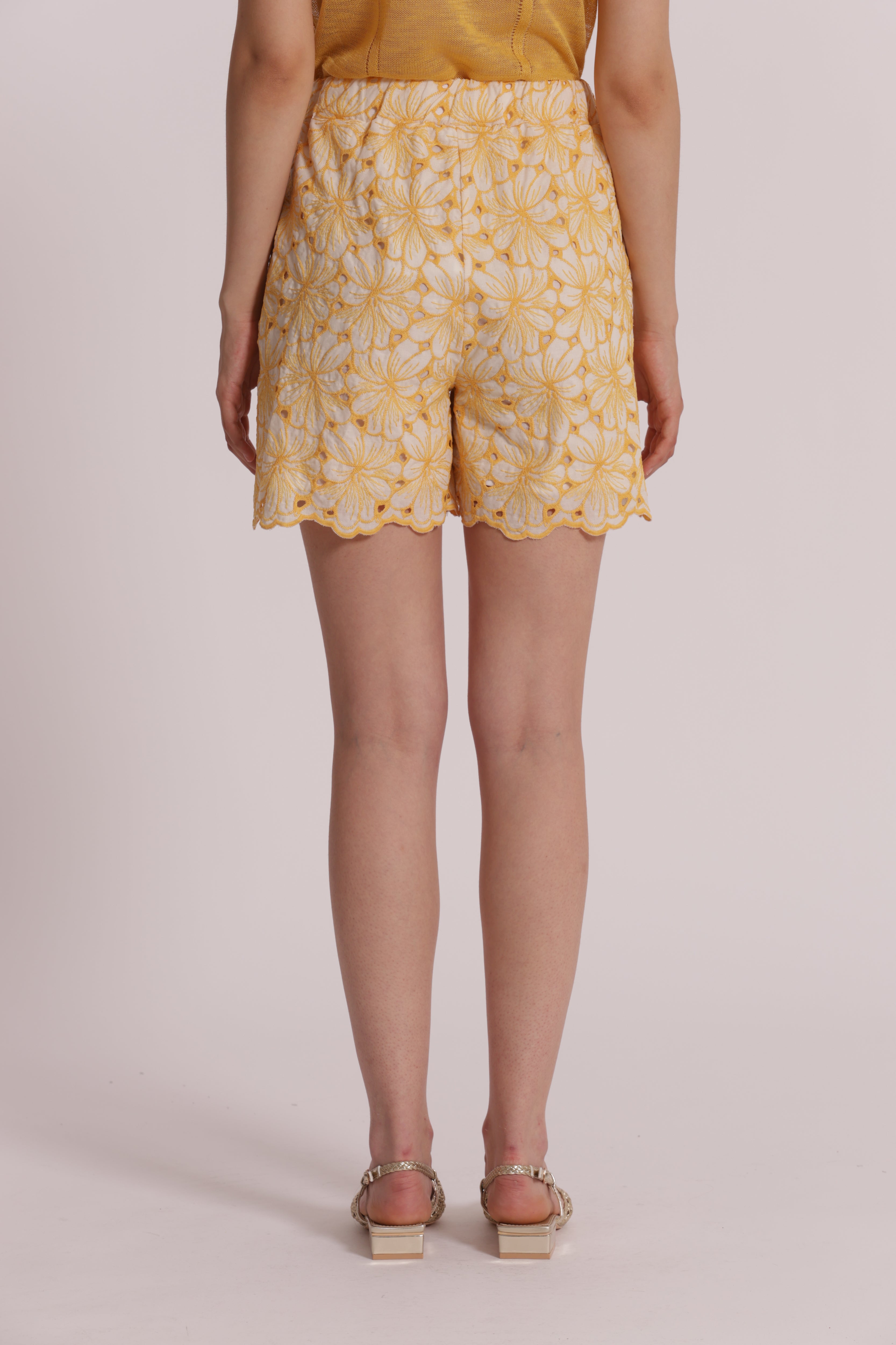 Mimi Mua Shorts Sangallo Pantaloni Panna Ocra Cotone