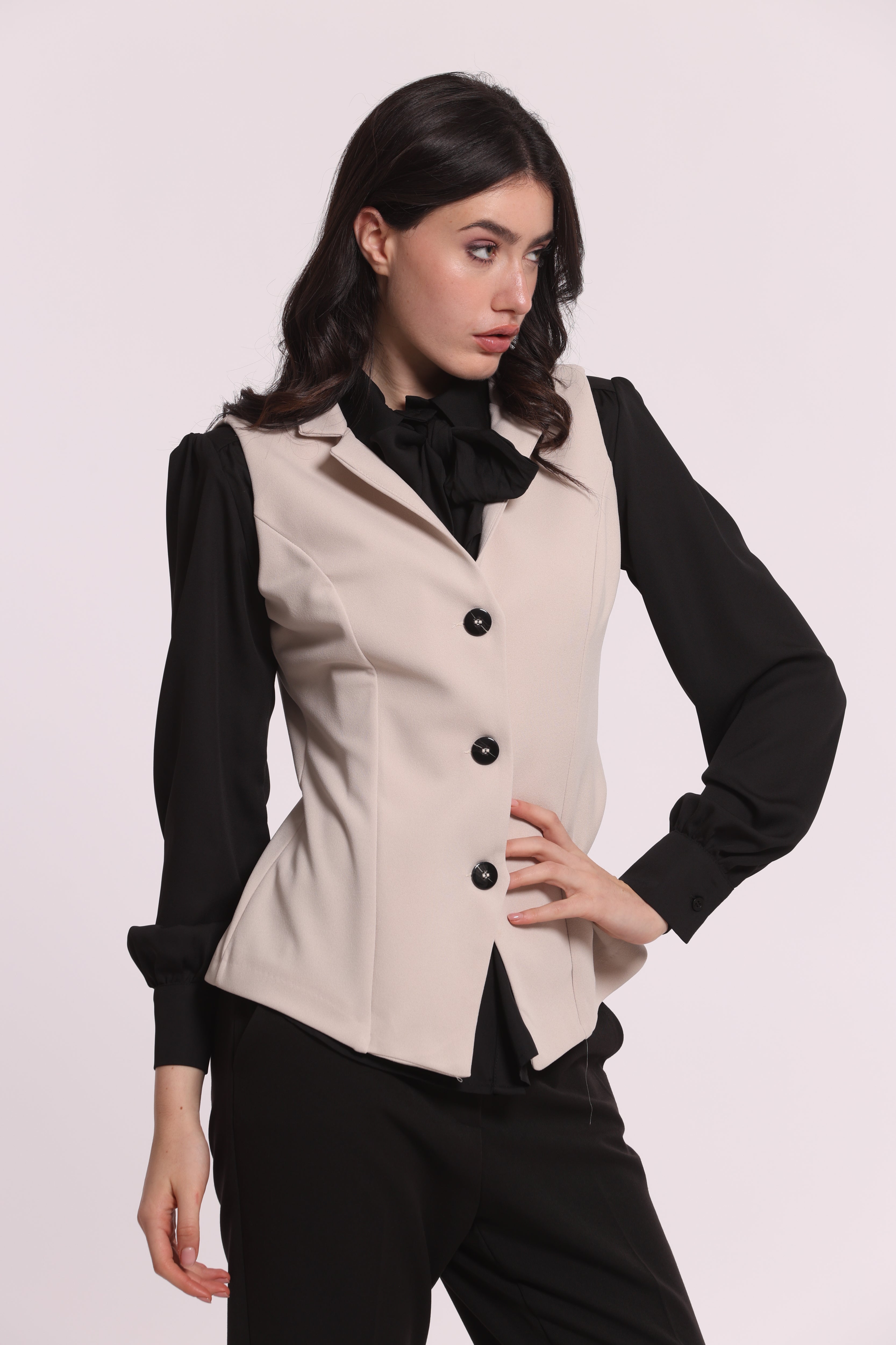 Mimi Mua Scuba Crepe gilet nero