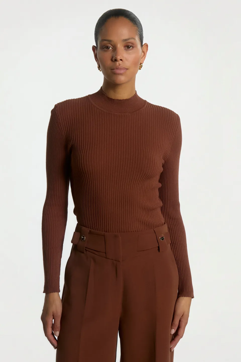 Aaiko Jaro top marrone collo alto coste