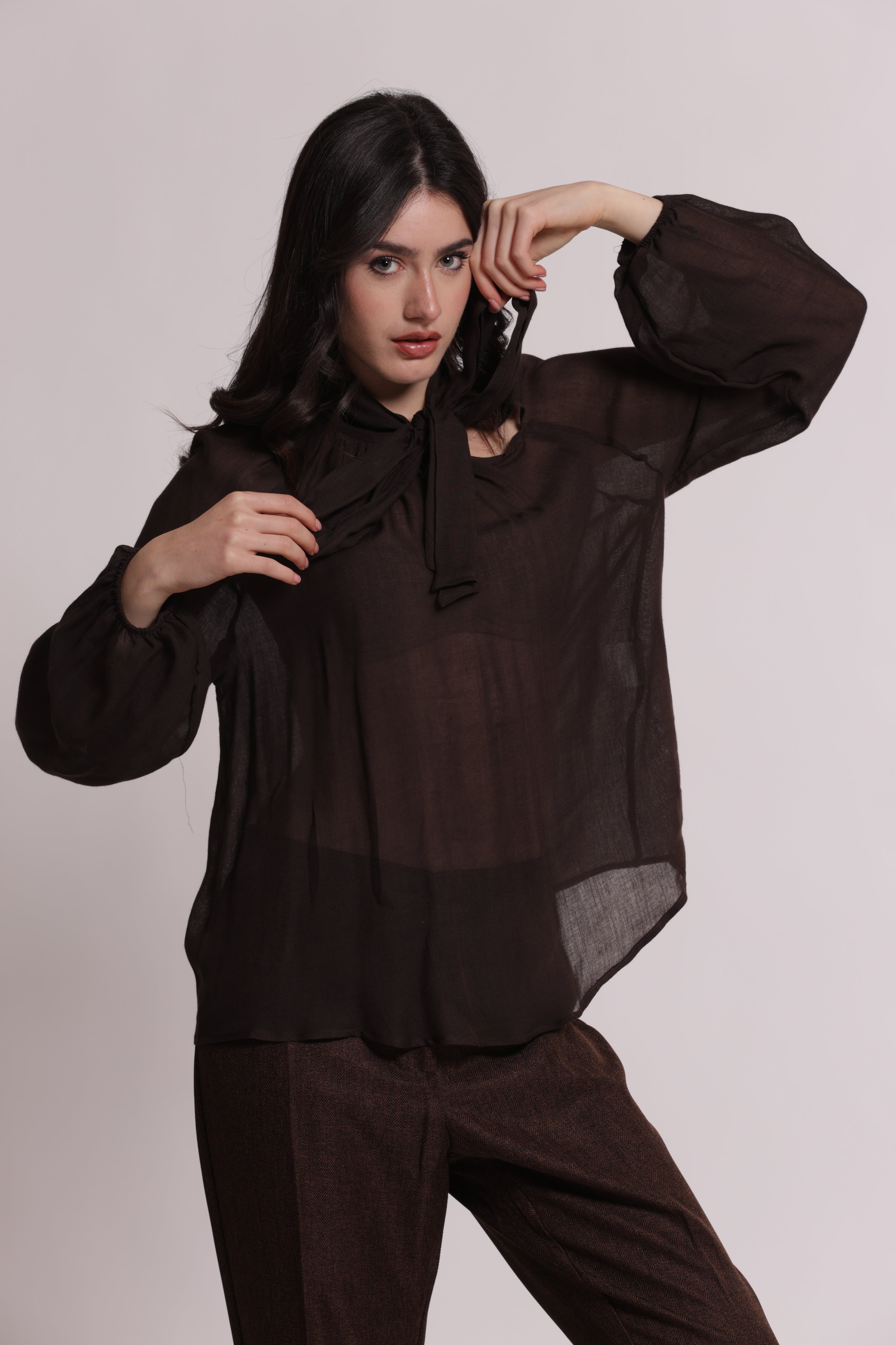 Mimi Mua Blusa Fiocco Collo Garza Viscosa Nera