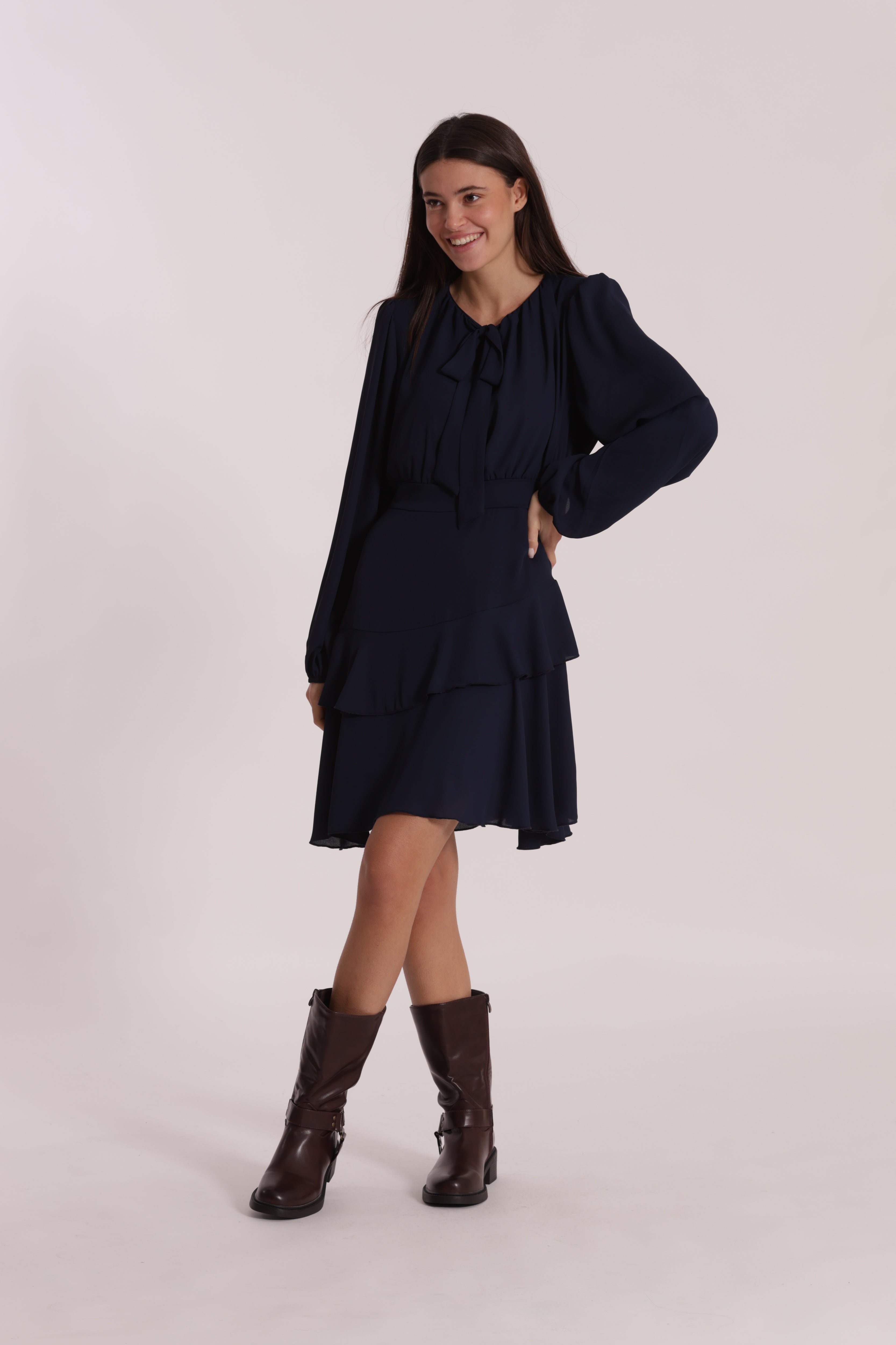 Mimi Mua Abito Corto in Georgette con Rouches Nero