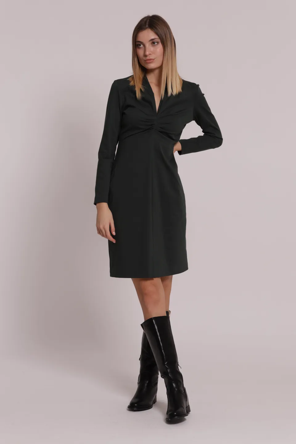 Mimi Mua Loungette Nodo abito nero viscosa