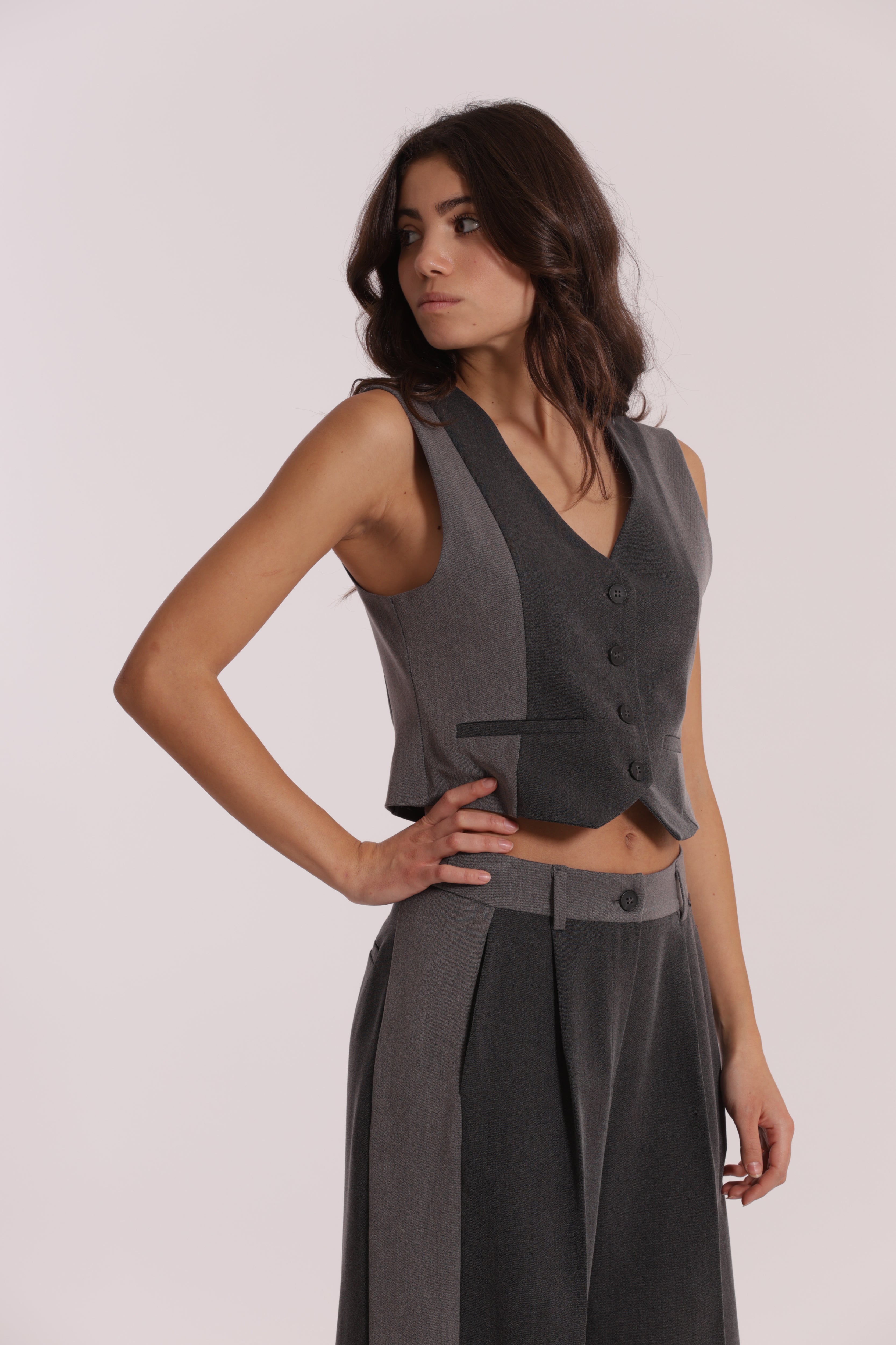 Mimi Mua Color Block gilet grigio chiaro bicolore