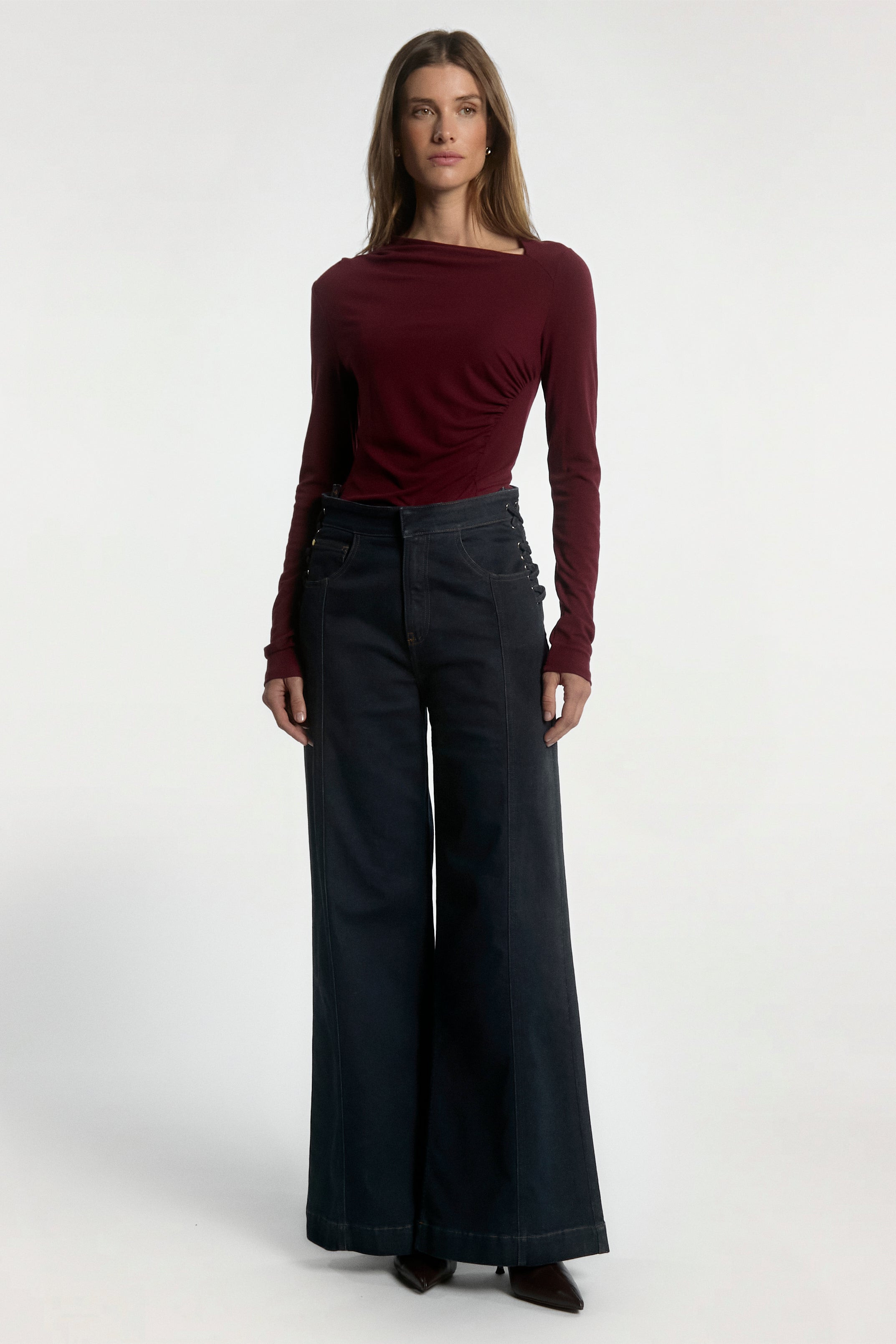 Aaiko Jalisse top bordeaux scollo asimmetrico