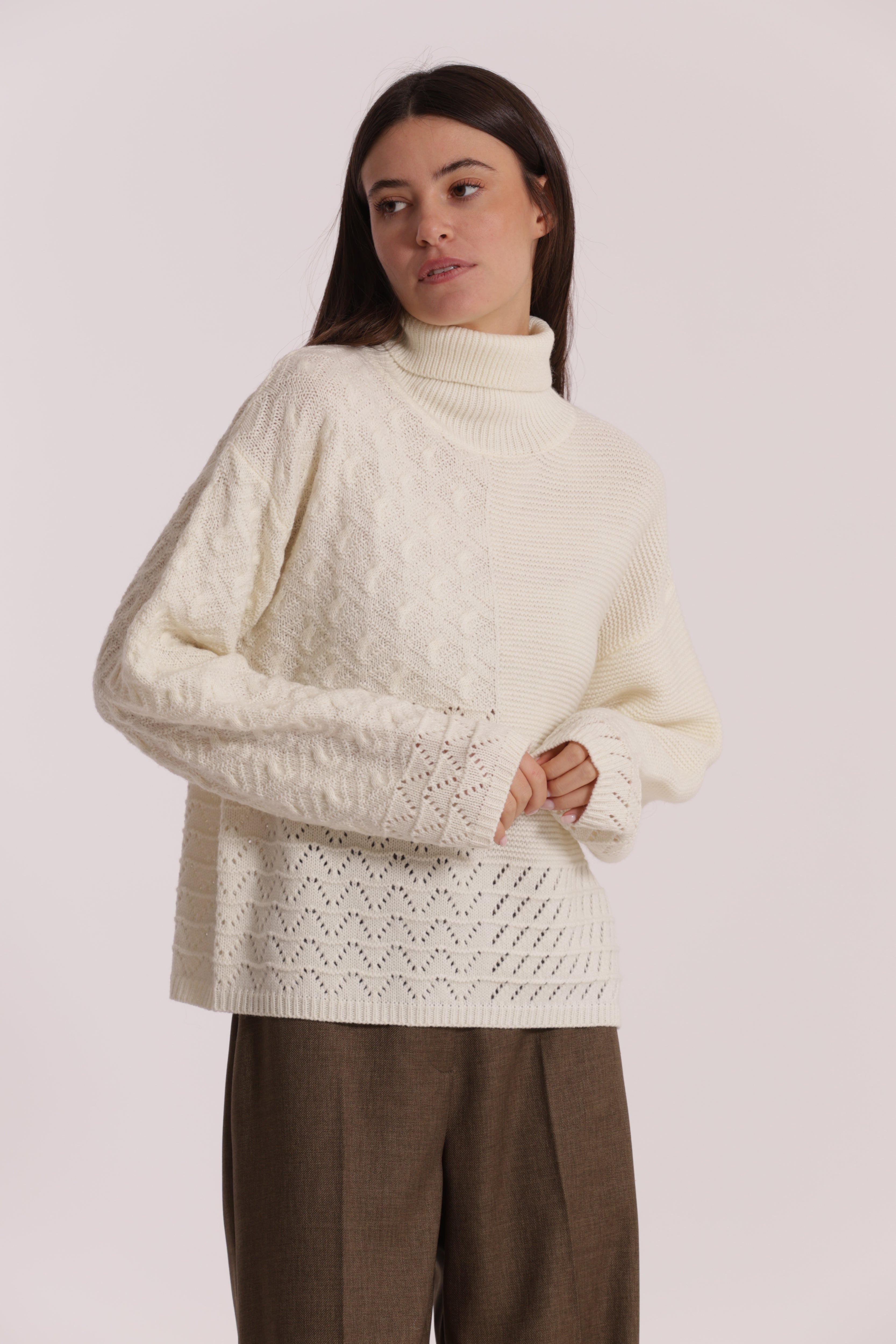 Mimi Mua Maglia Dolcevita Lavorato panna lana