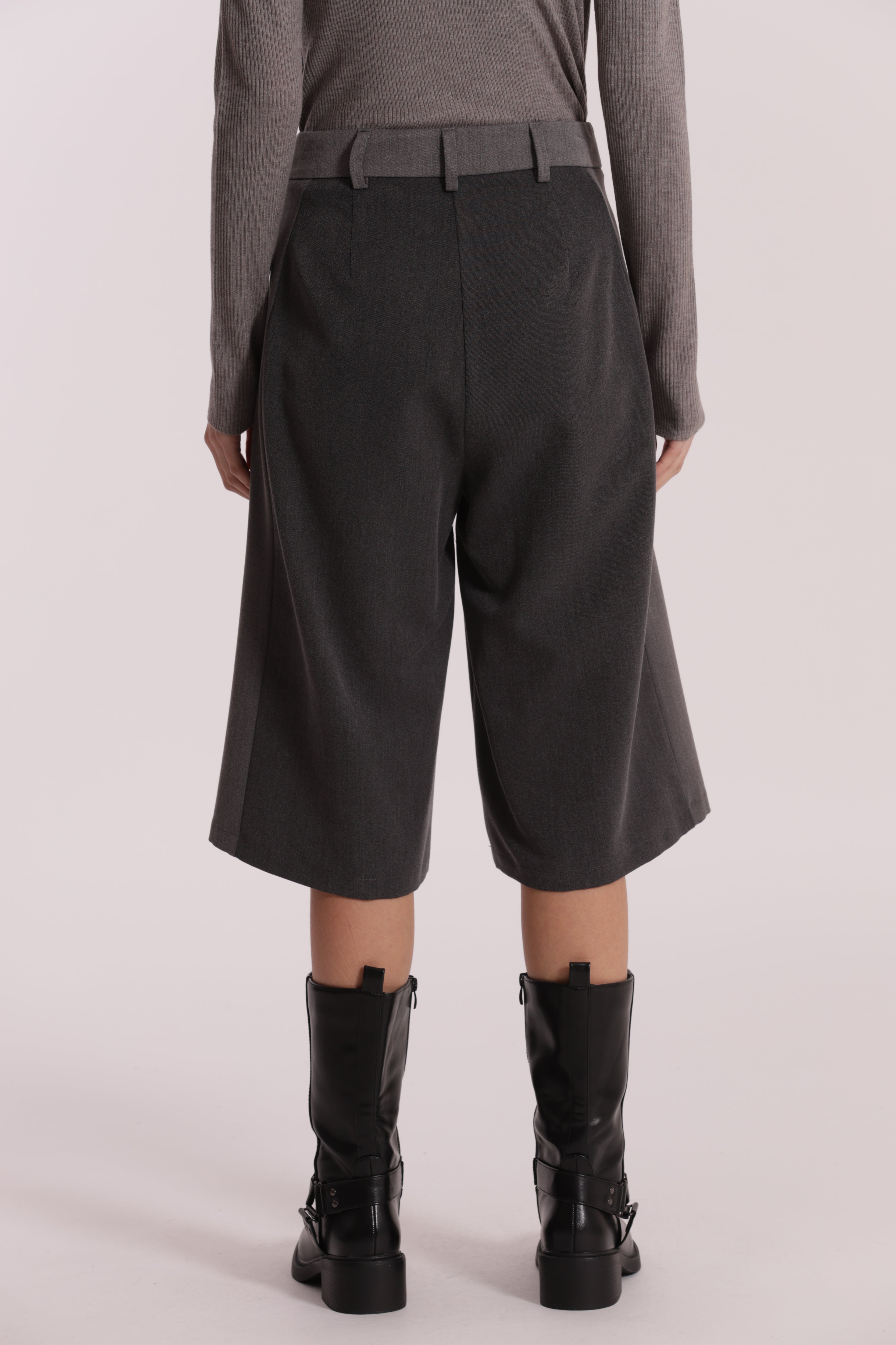 Mimi Mua Pantalone Bermuda Color Block grigio blu