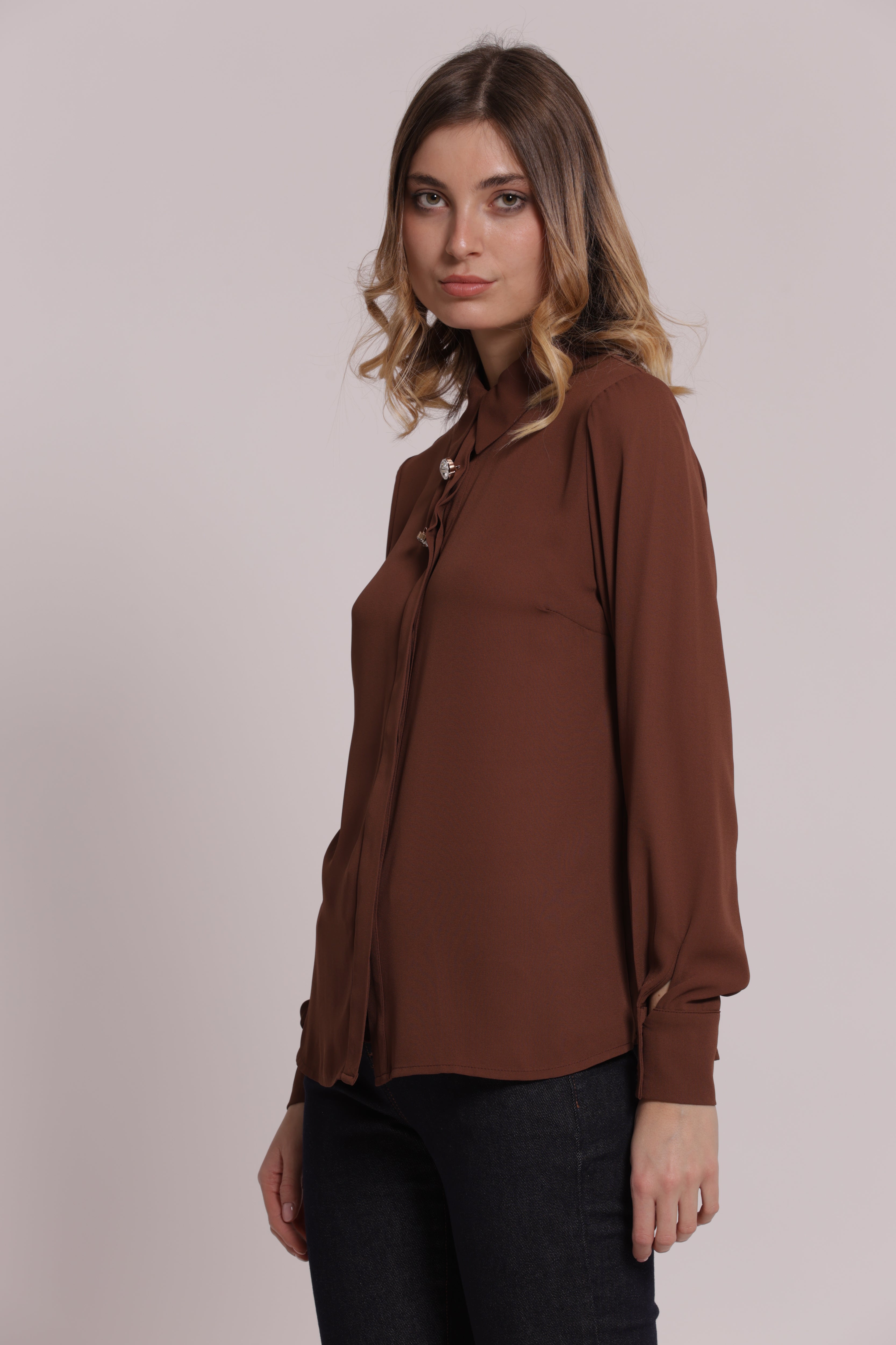 Mimi Mua Camicia Georgette Bottoni Gioiello Nero