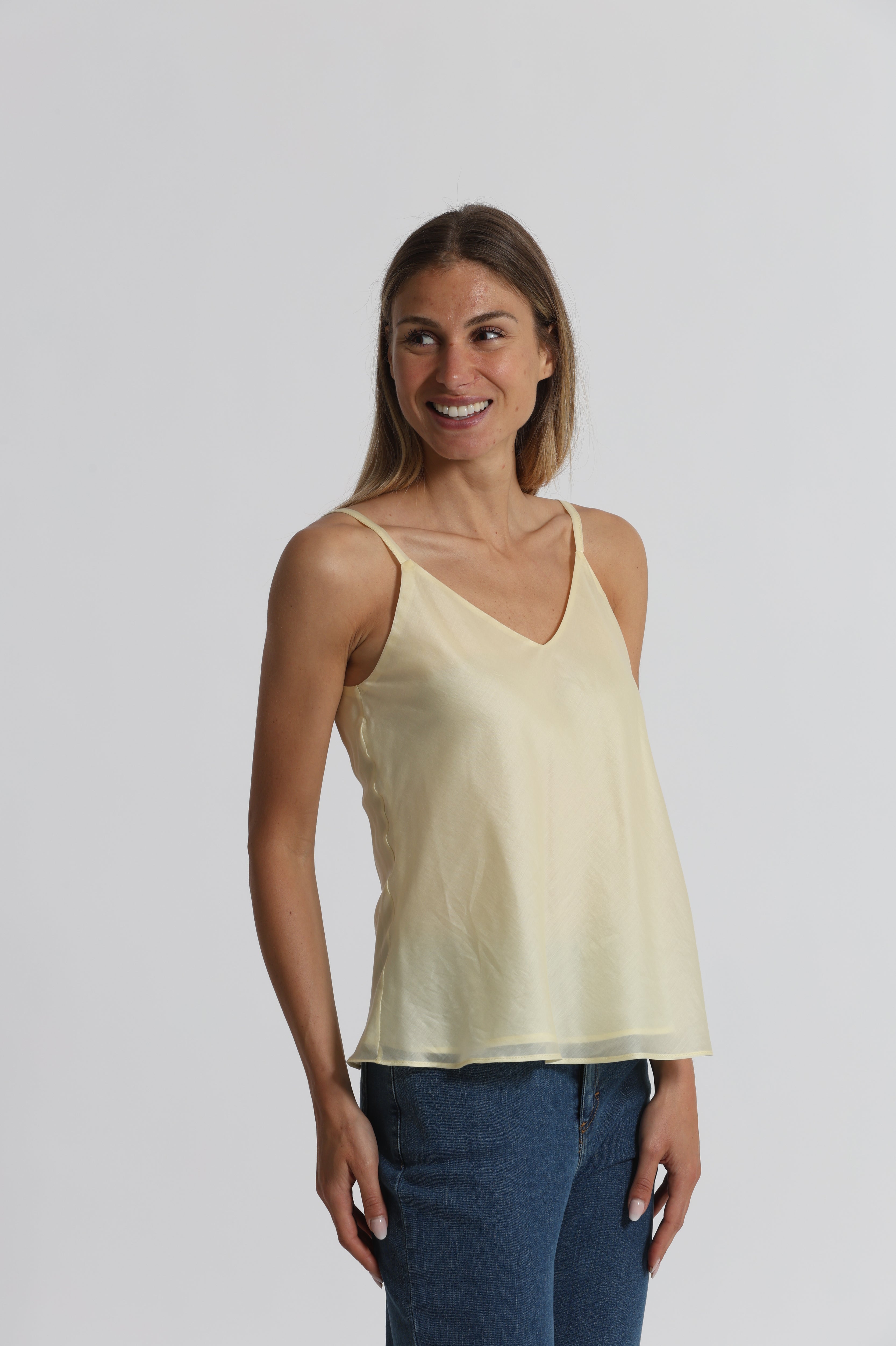 Mimi Mua Top in Tessuto Leggero Blusa Bianco lyocell
