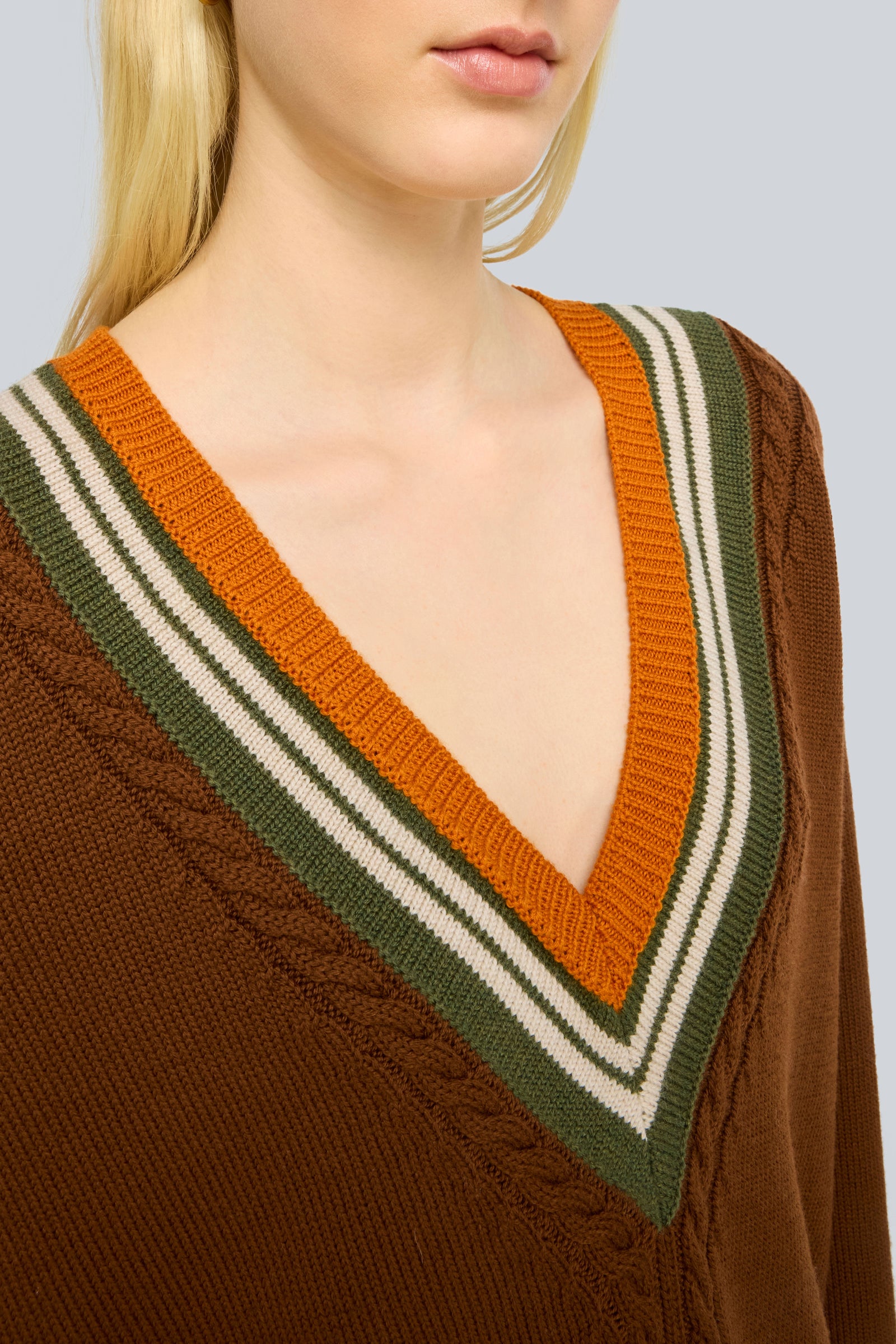 Semicouture Carley maglia scollo V cammello