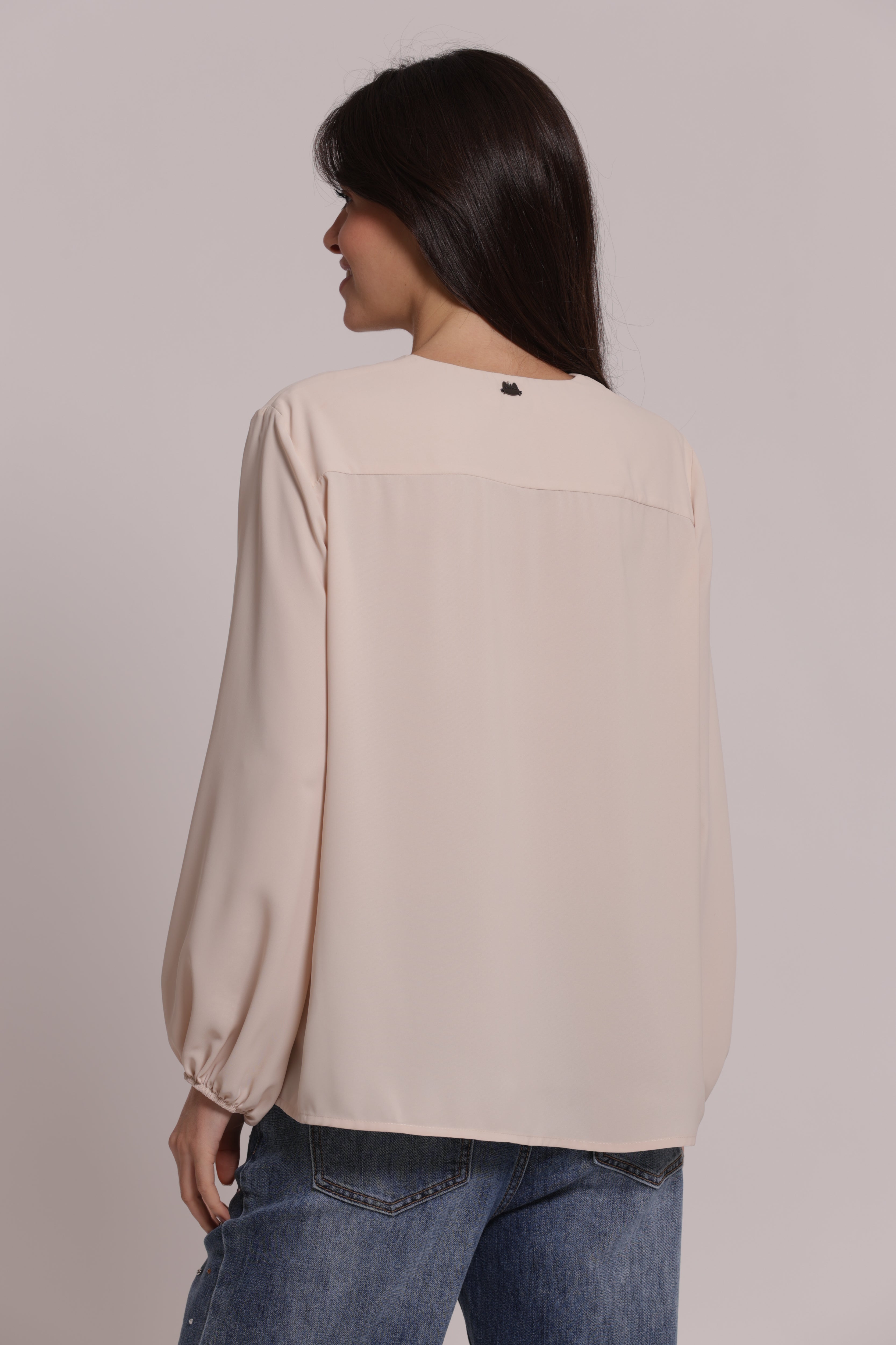Mimi Mua Silkhand con Dettaglio blusa nero