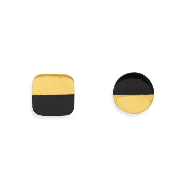 On Earth Cooperative Collection Nina orecchini corno nero 1,5 cm