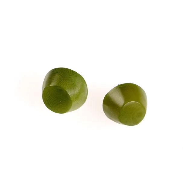 On Earth Cooperative Collection Bosco orecchini verdi tagua 1,5 cm