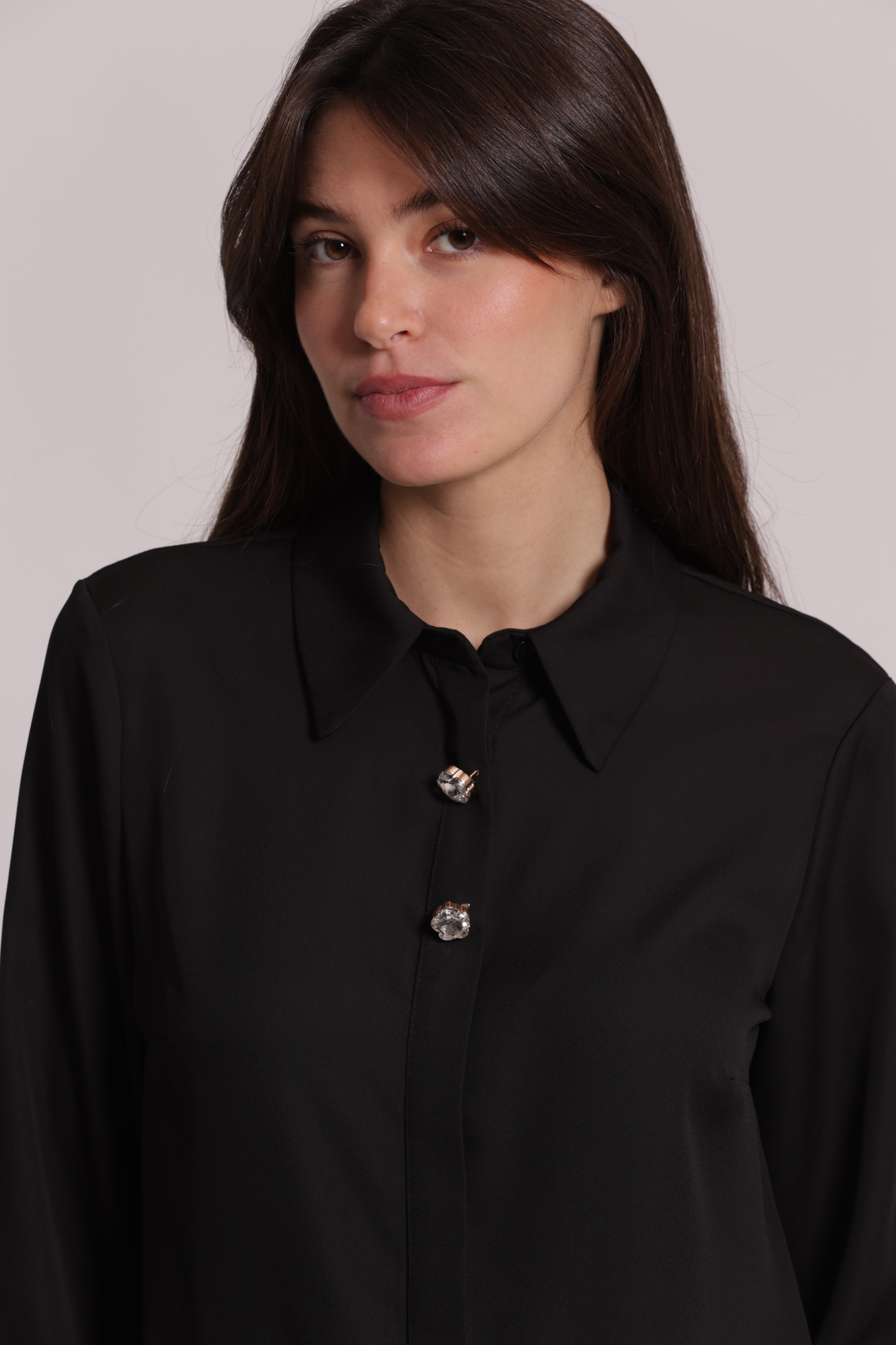 Mimi Mua Camicia Georgette Bottoni Gioiello Nero