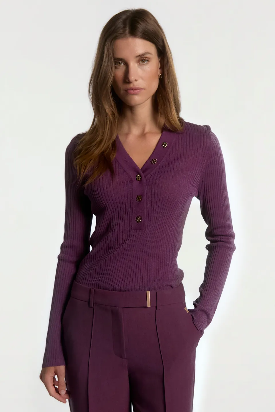 Aaiko Polly maglia viola scollo V bottoni