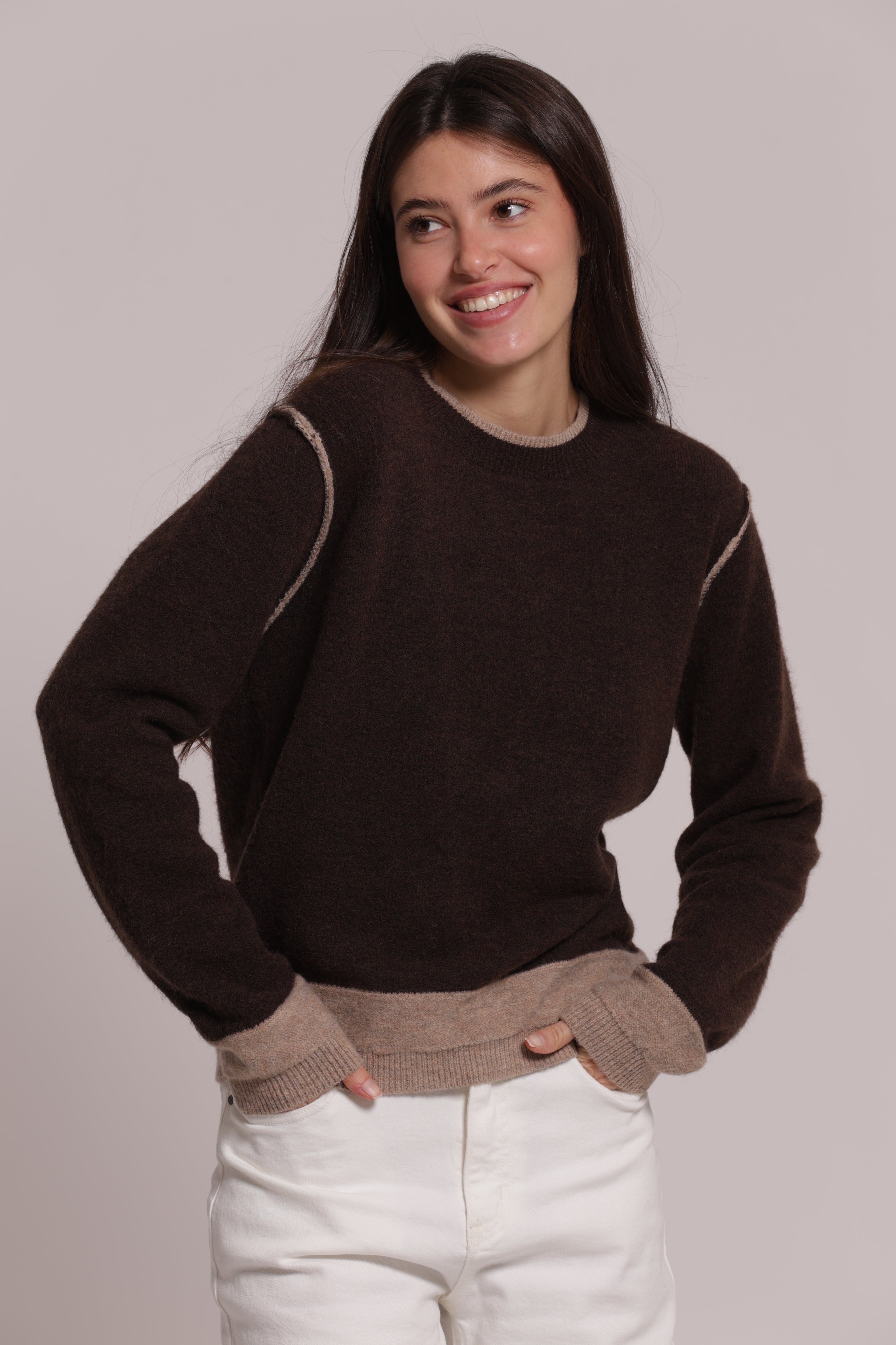 Mimi Mua Maglia Scollo Tondo Contrasti Moro