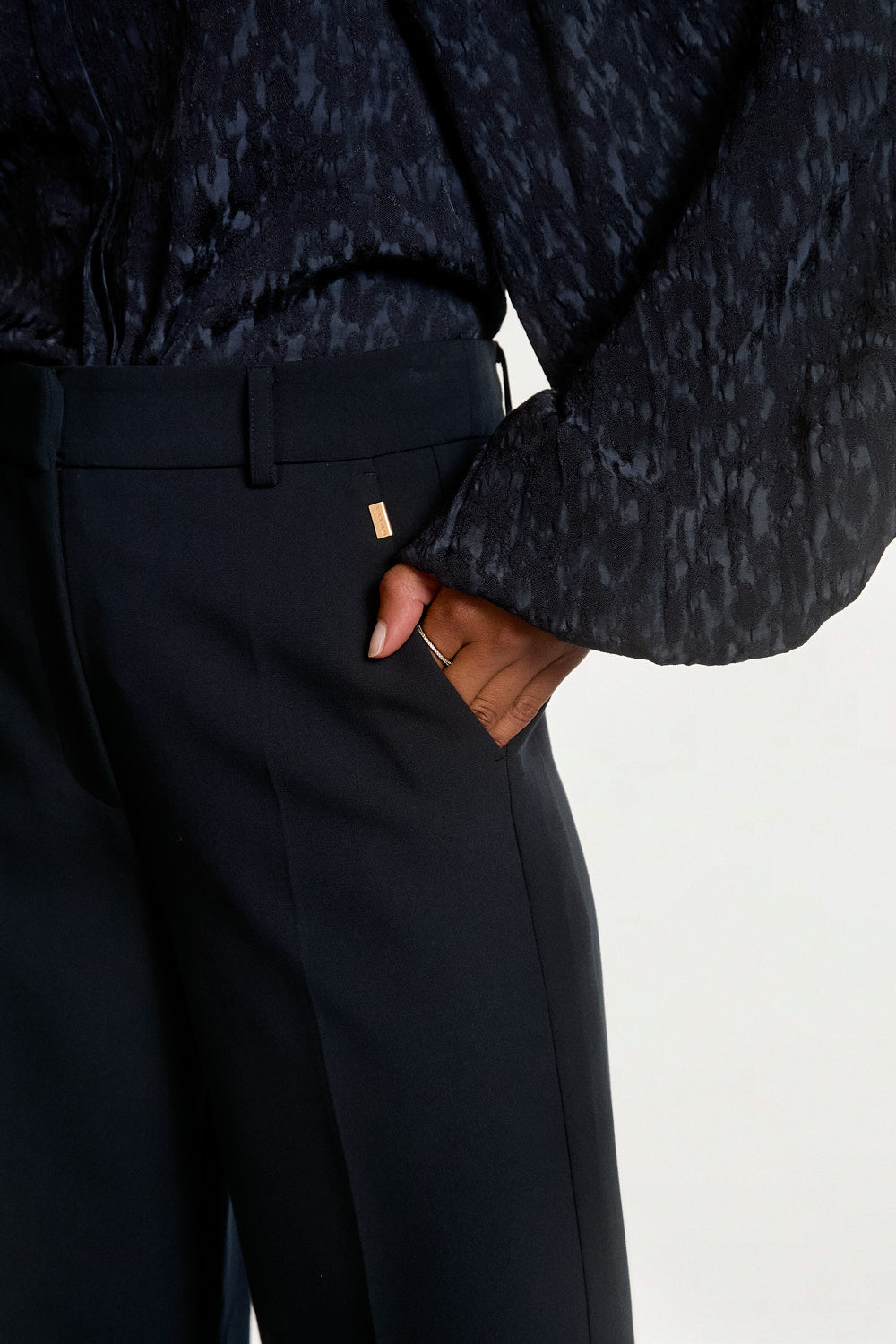 Aaiko Robin pantaloni blu notte gamba larga