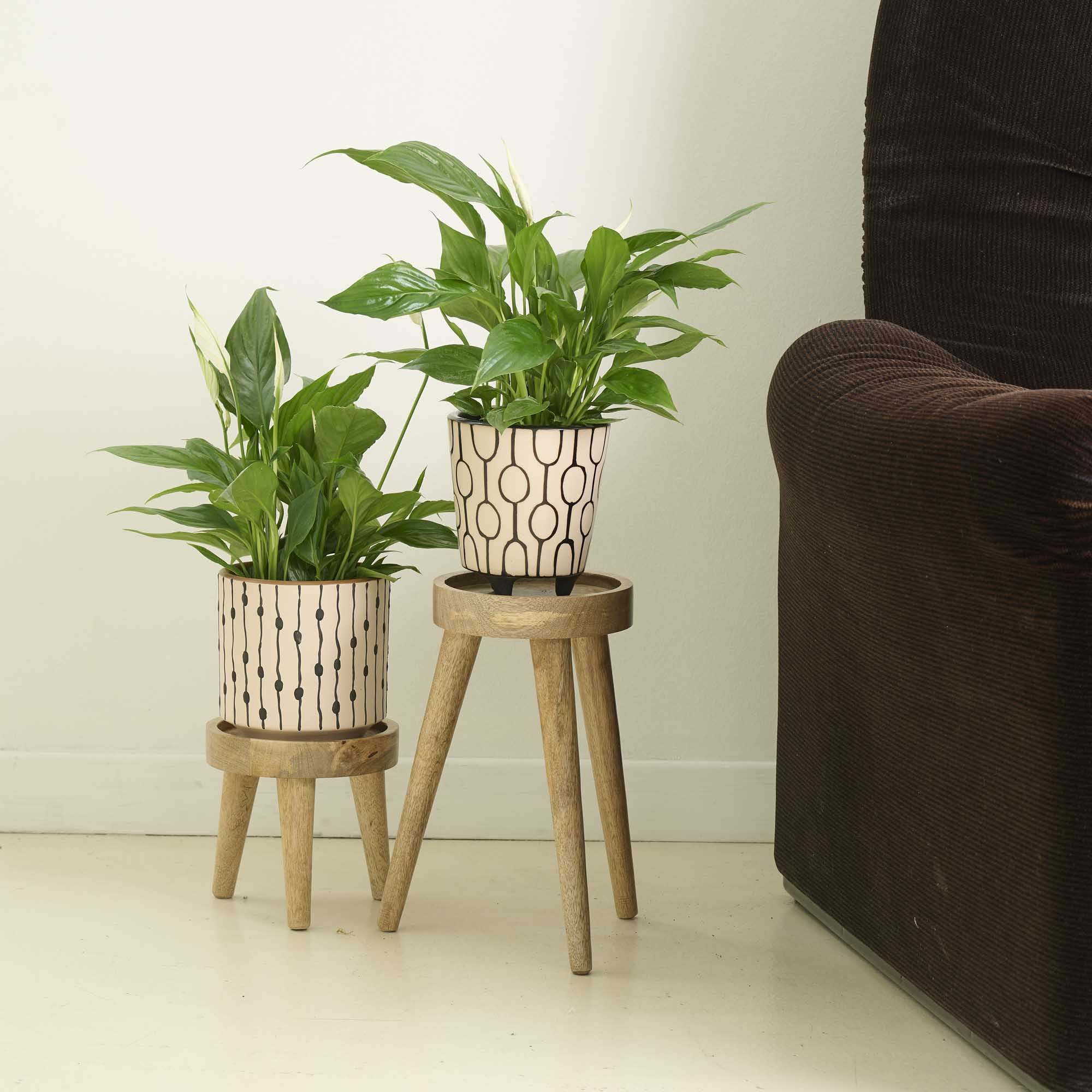 On Earth Cooperative Collection Legs portavaso legno naturale treppiede