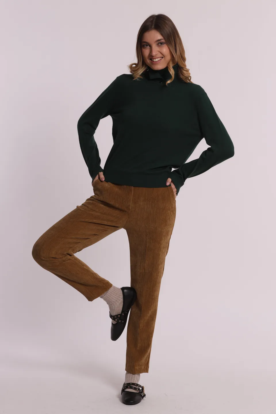 Mimi Mua Pantalone sigaretta in velluto senape
