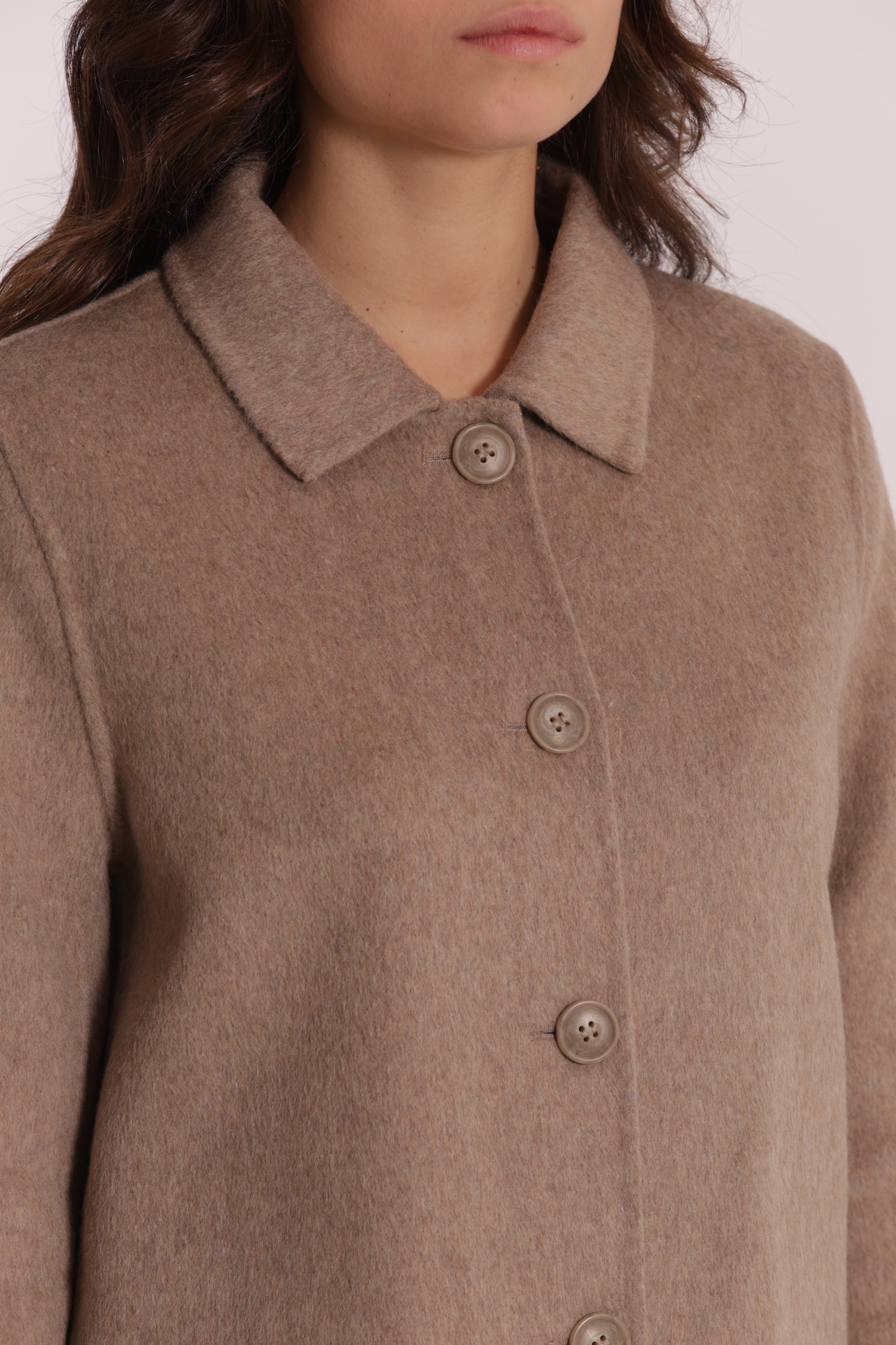 Mimi Mua Giacca cappotto corto nero lana