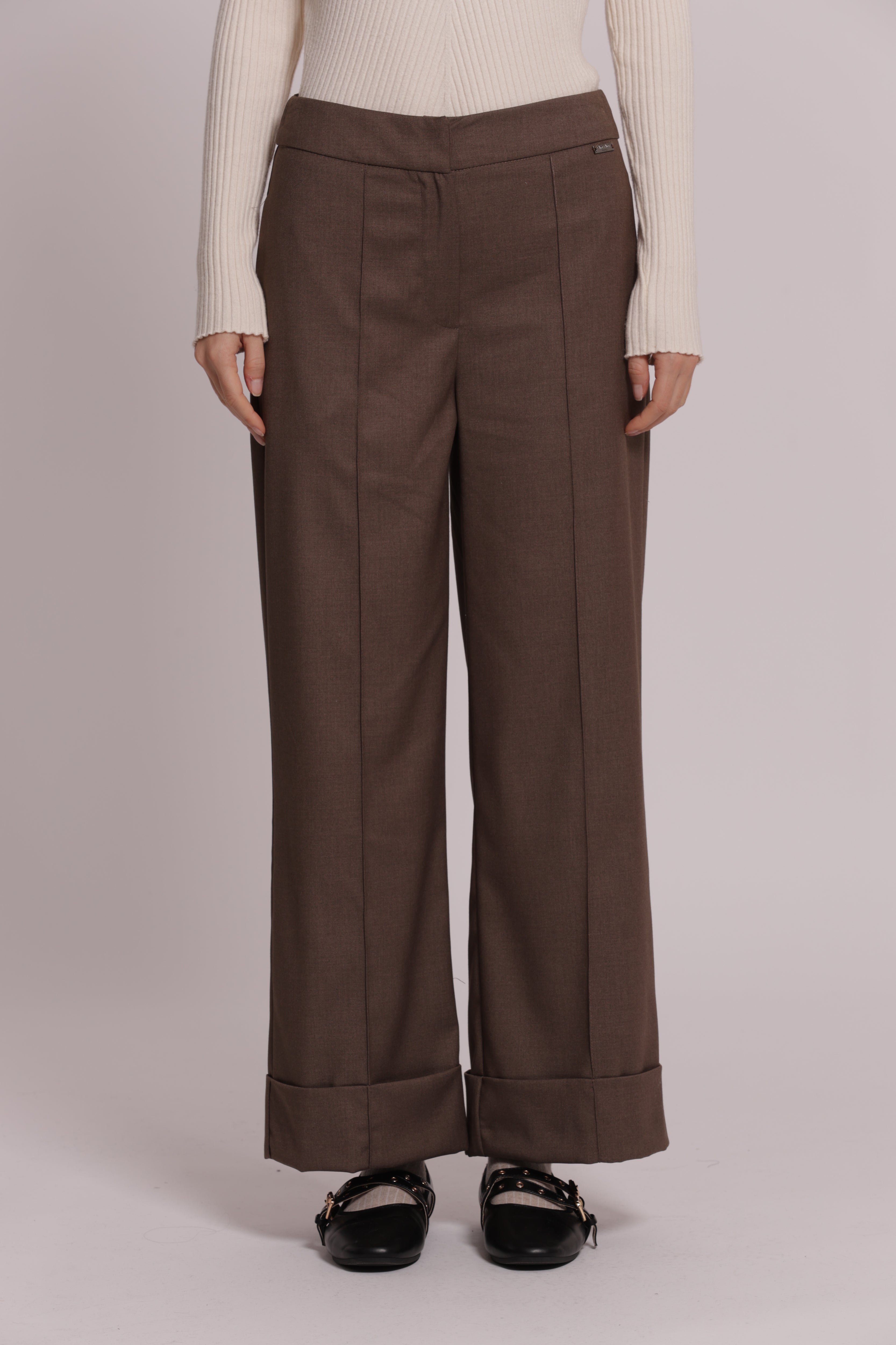Mimi Mua pantalone in vanz con risvolto sul fondo pantaloni nero S
