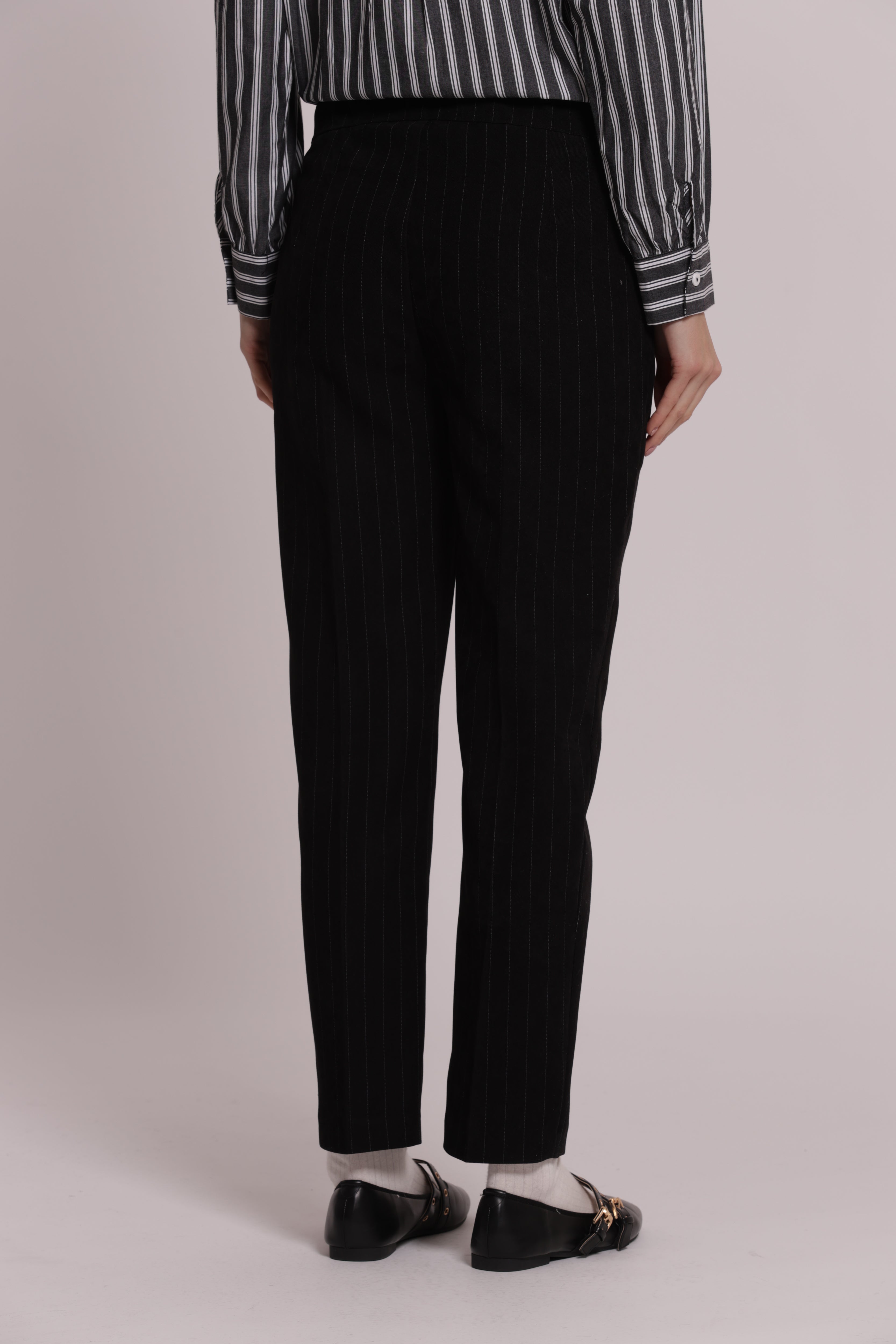 Mimi Mua pantalone sigaretta gessato pantalone nero