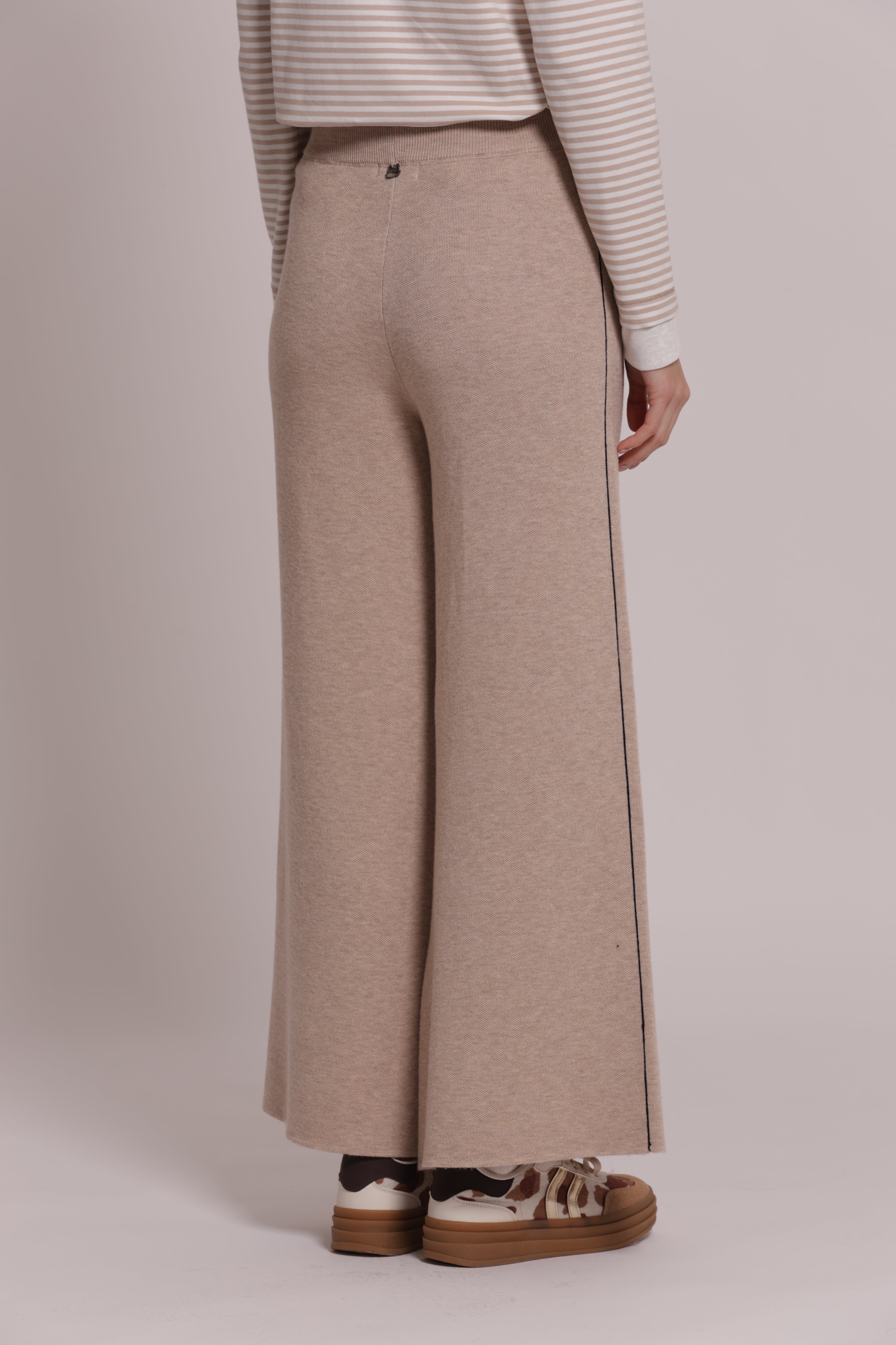 Mimi Mua Maglia Pantaloni Nero Morbido