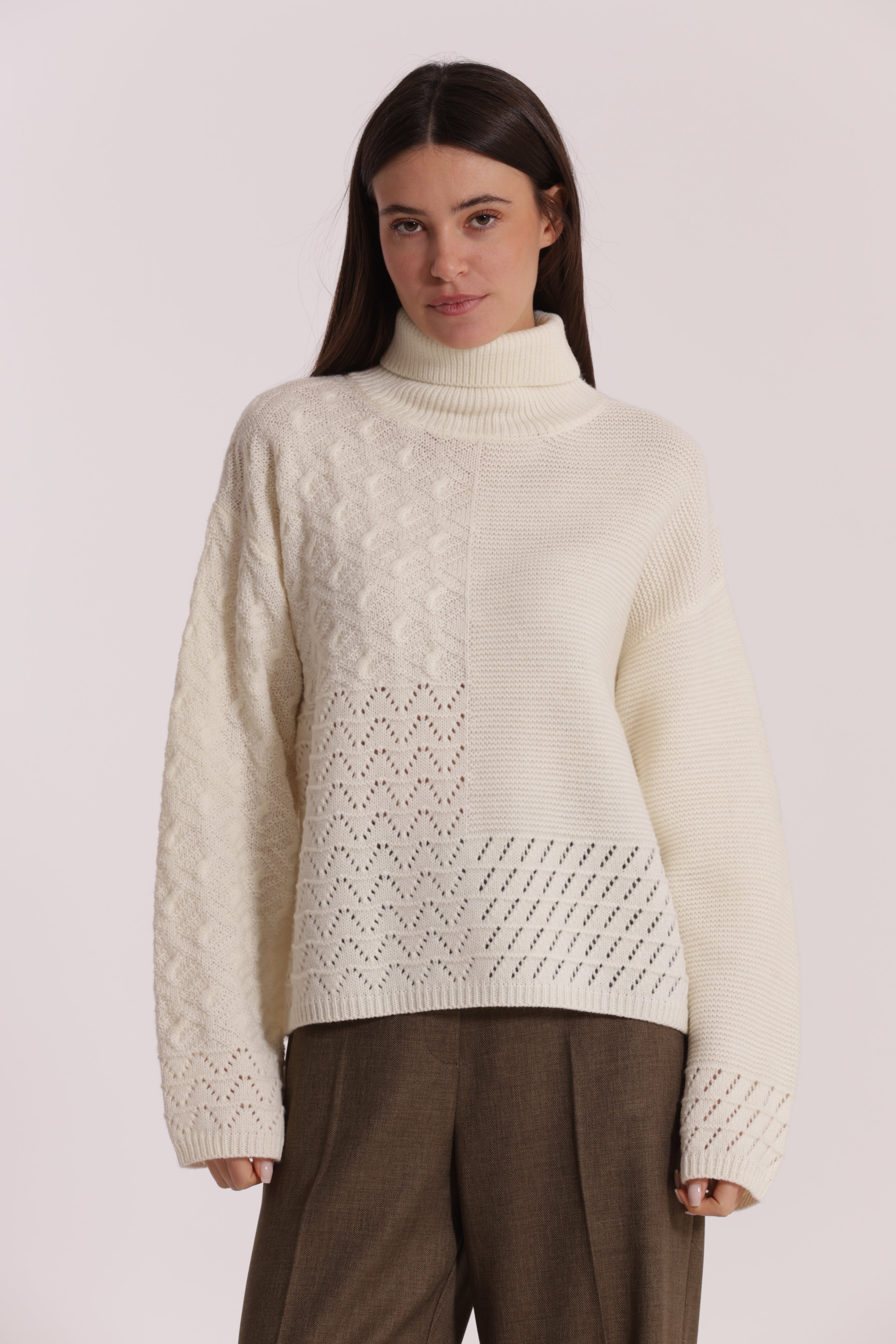 Mimi Mua Maglia Dolcevita Lavorato panna lana