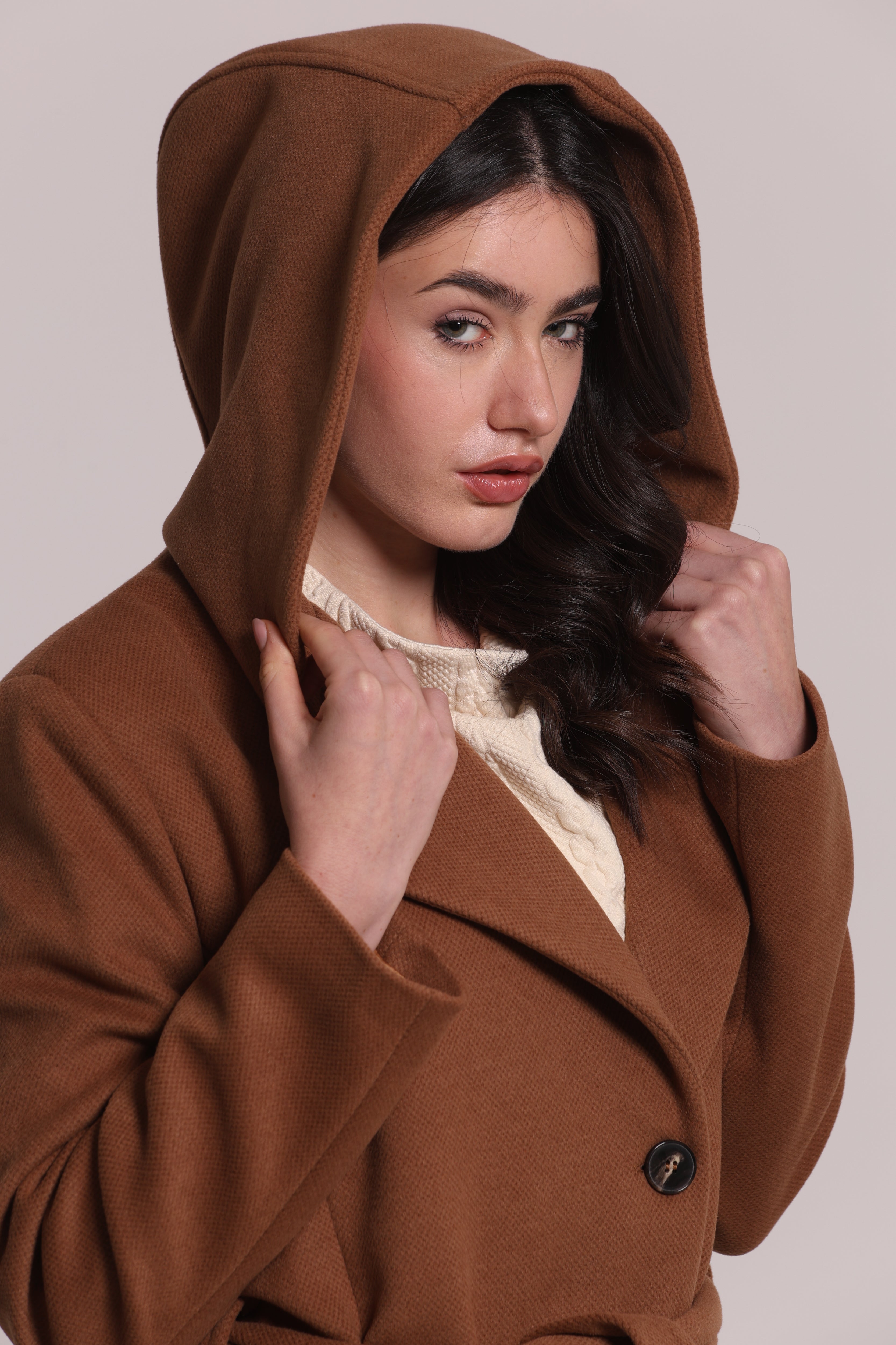 Mimi Mua Cappotto Lungo con Cappuccio Nero con cintura
