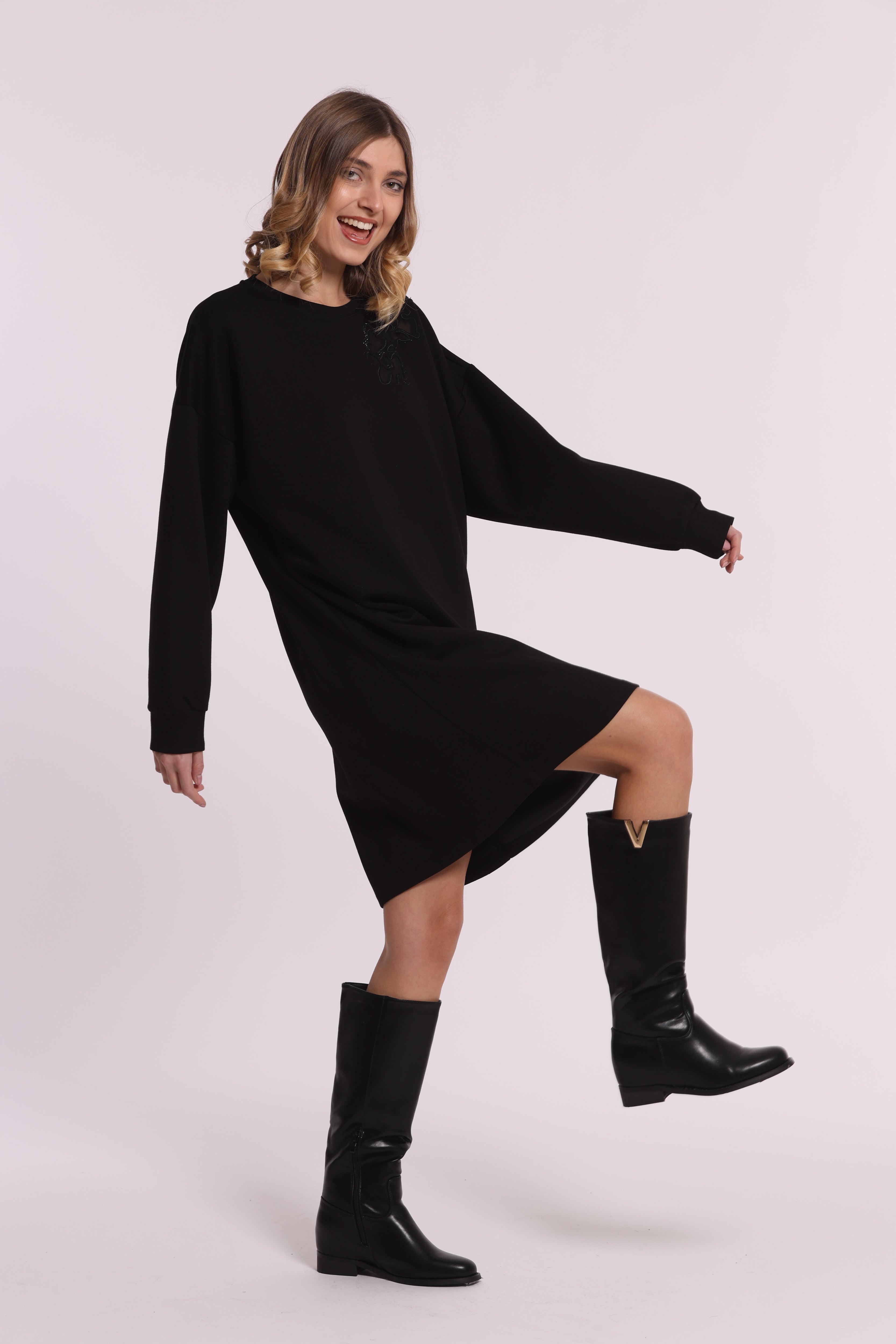Mimi Mua Felpa Trasparenze Abito Nero con Strass
