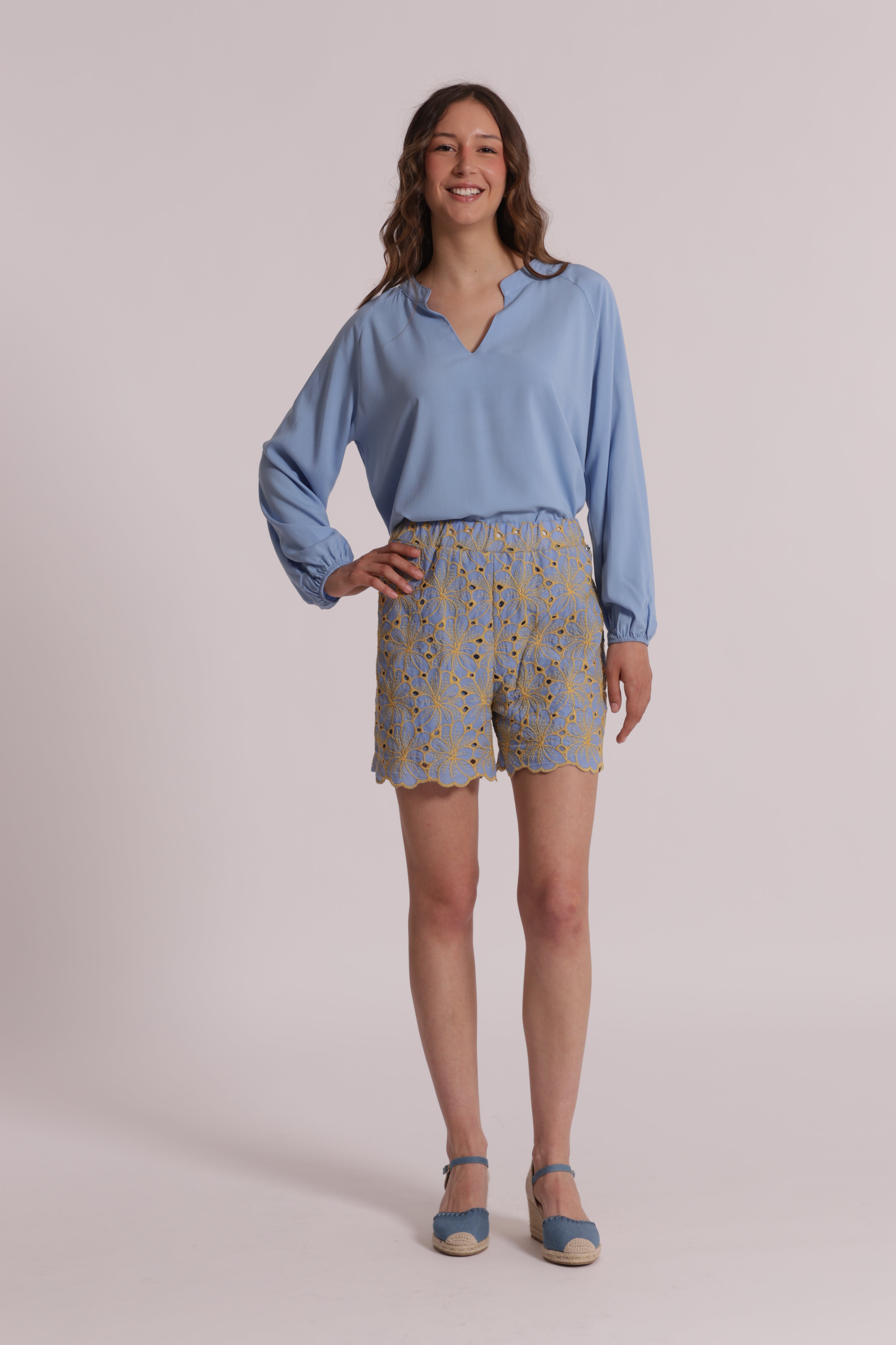 Mimi Mua Shorts Sangallo Pantaloni Panna Ocra Cotone