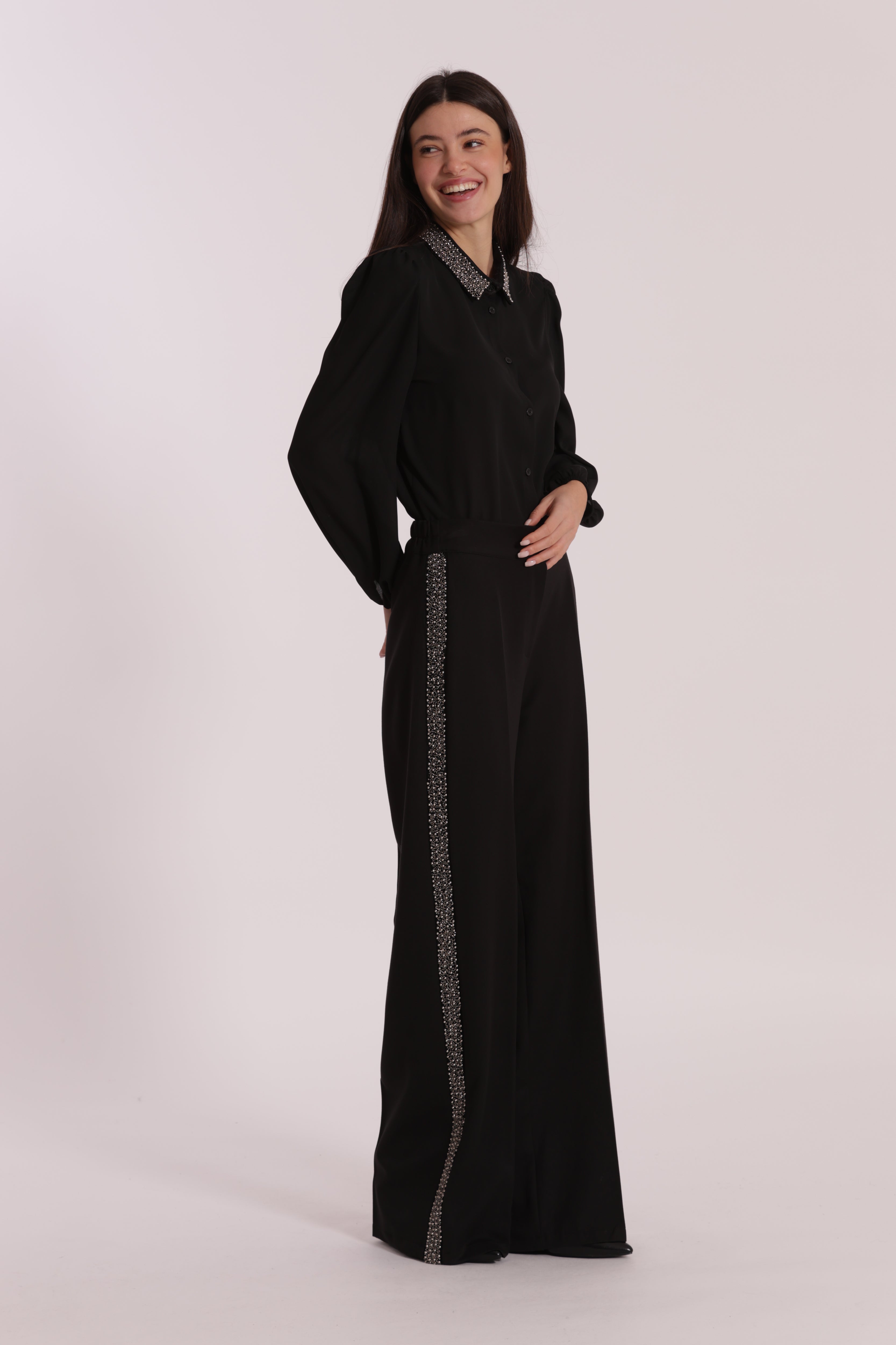 Mimi Mua Pantalone Palazzo Passamaneria Ricamata nero