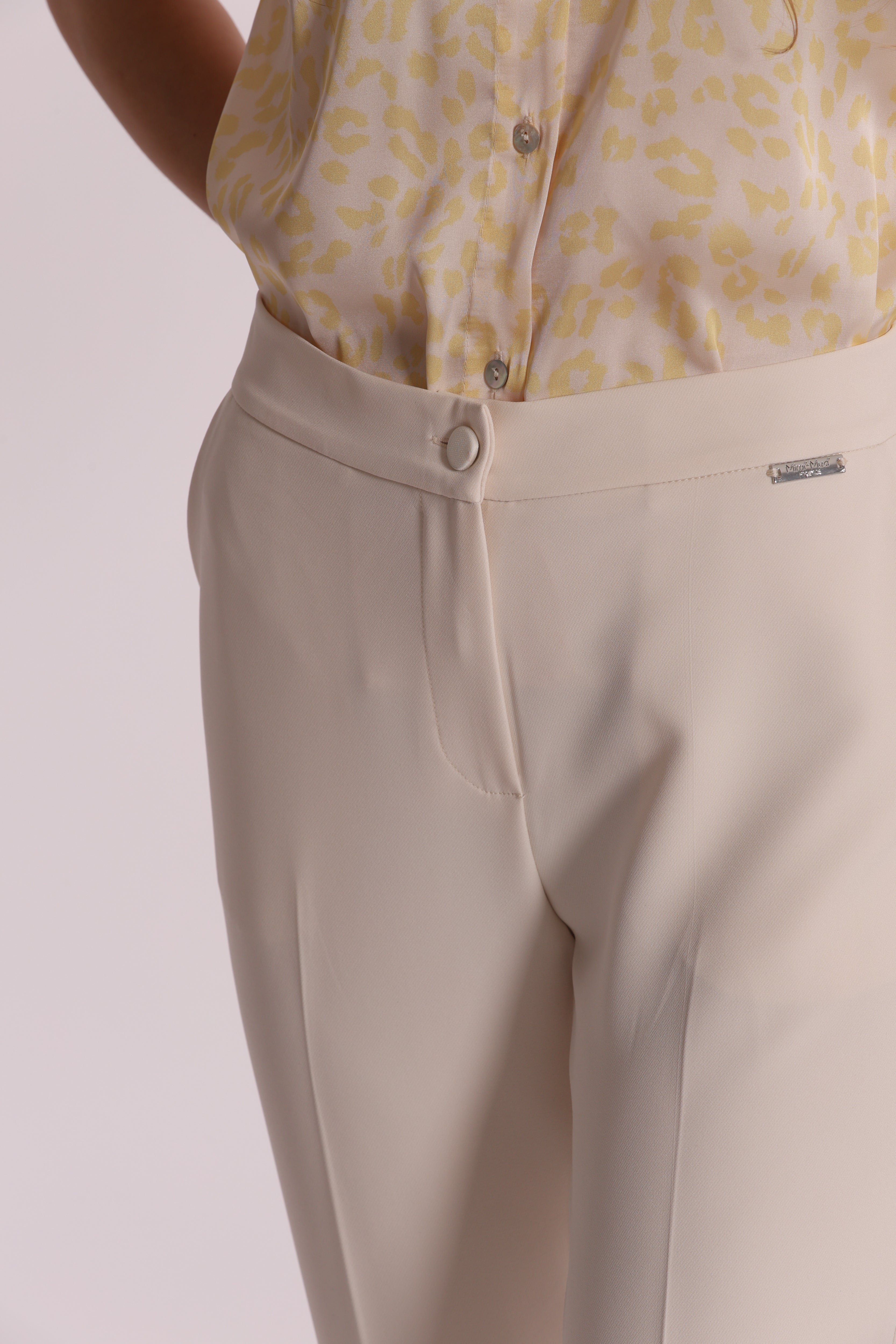 Mimi Mua pantaloni sigaretta elastico dietro