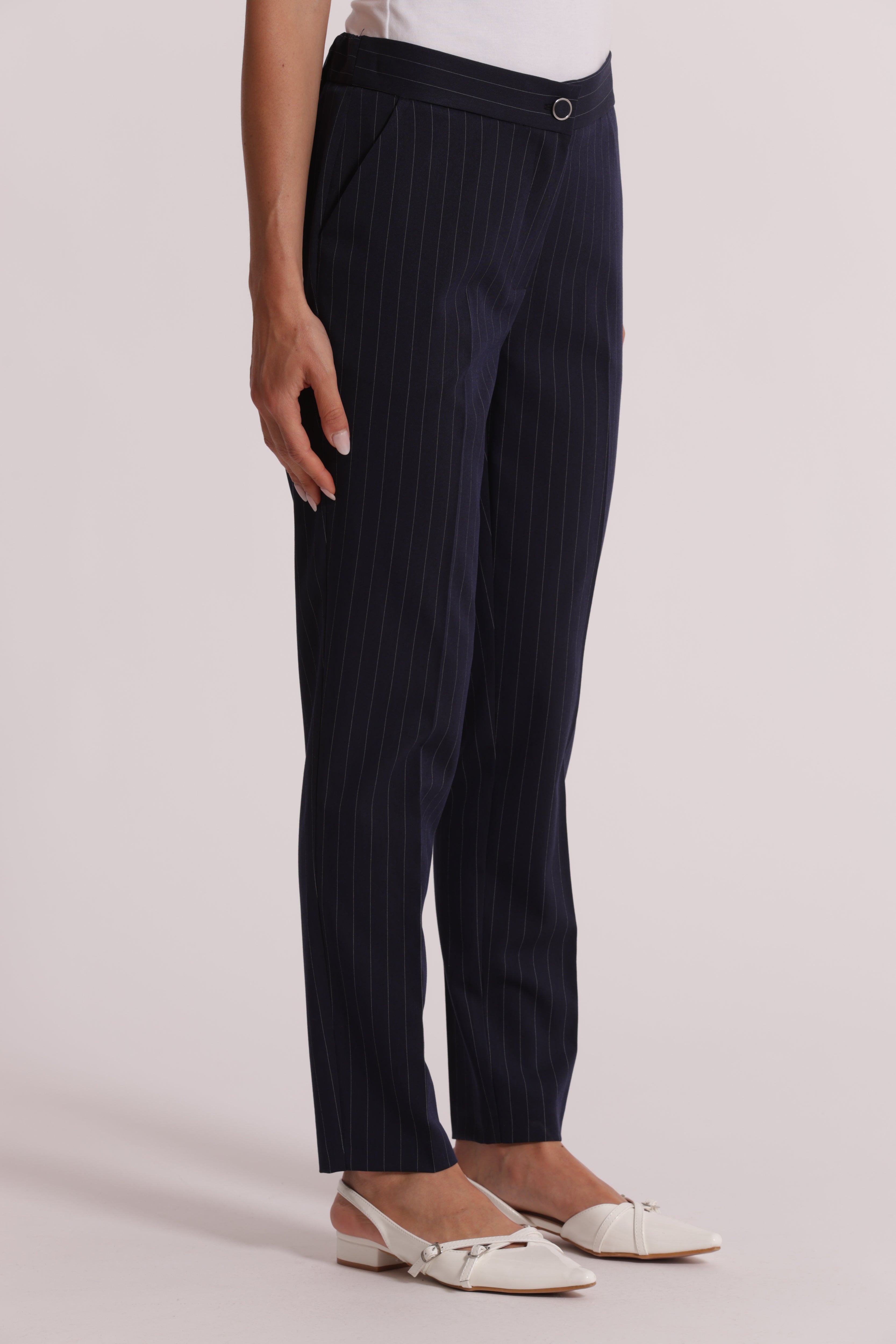 Mimi Mua pantalone sigaretta elastico dietro gessato latte