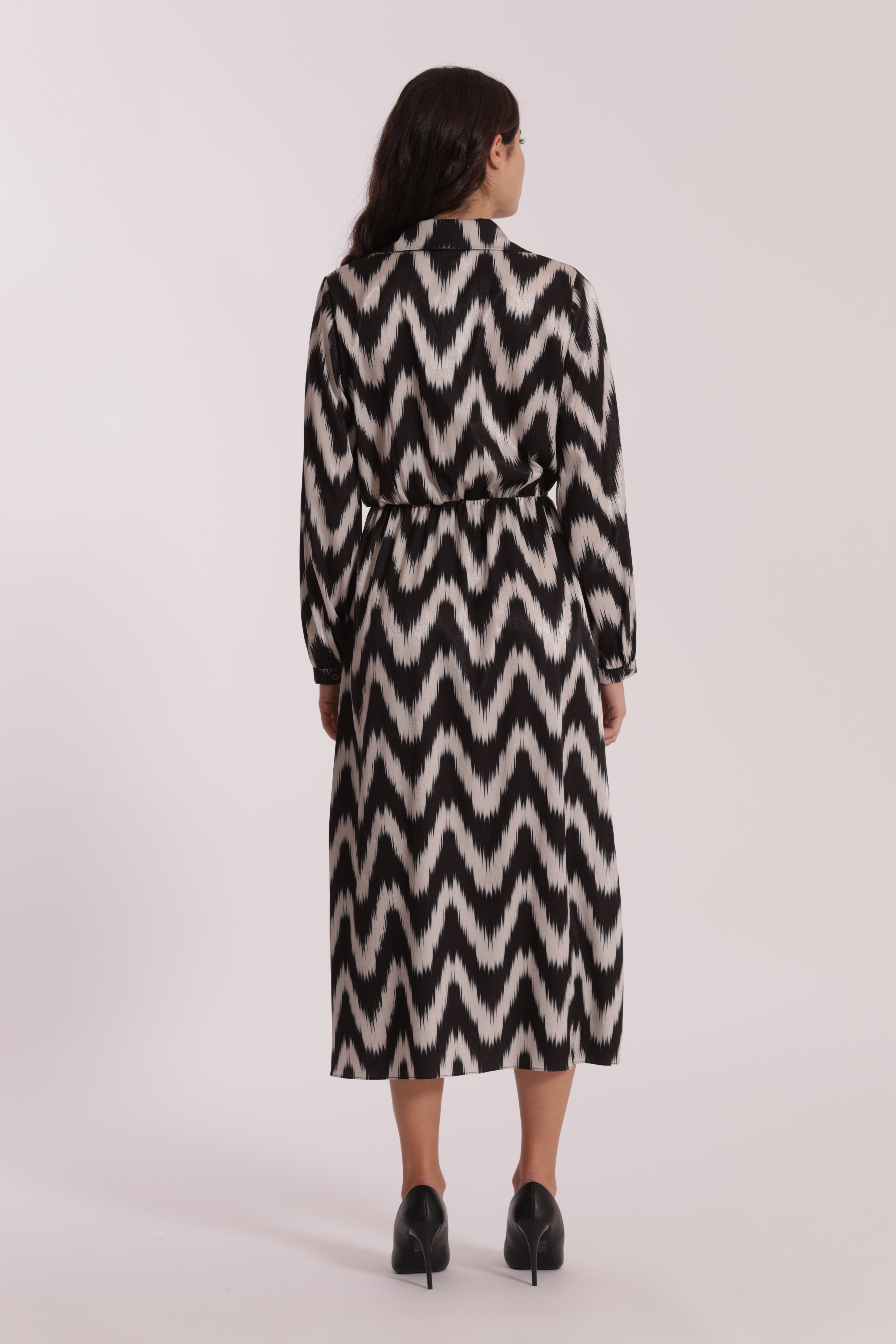 Mimi Mua Fantasia Chevron abito lungo nero/bianco elasticizzato