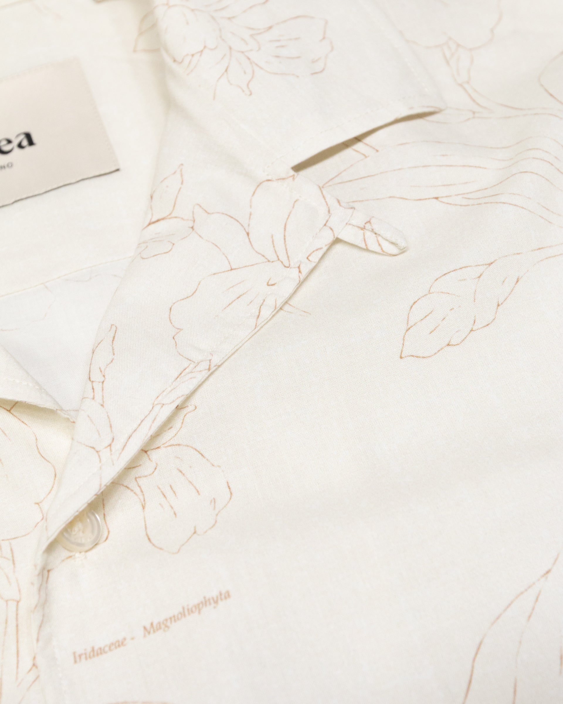 Altea Bart camicia in mussola beige over manica corta